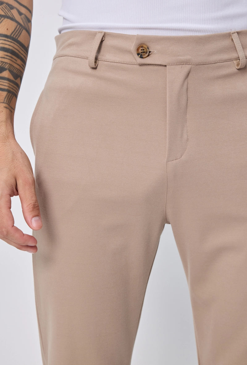 Pantalon uni coupe slim