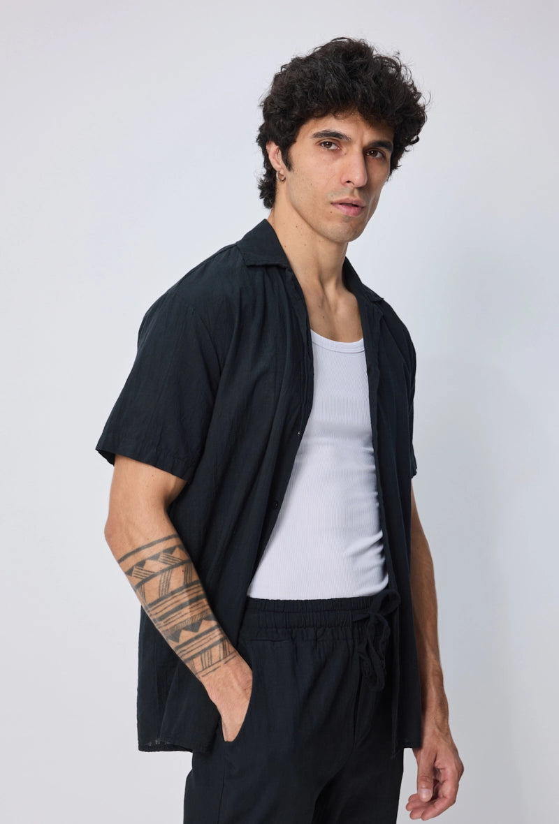 Chemise unie à manches courtes