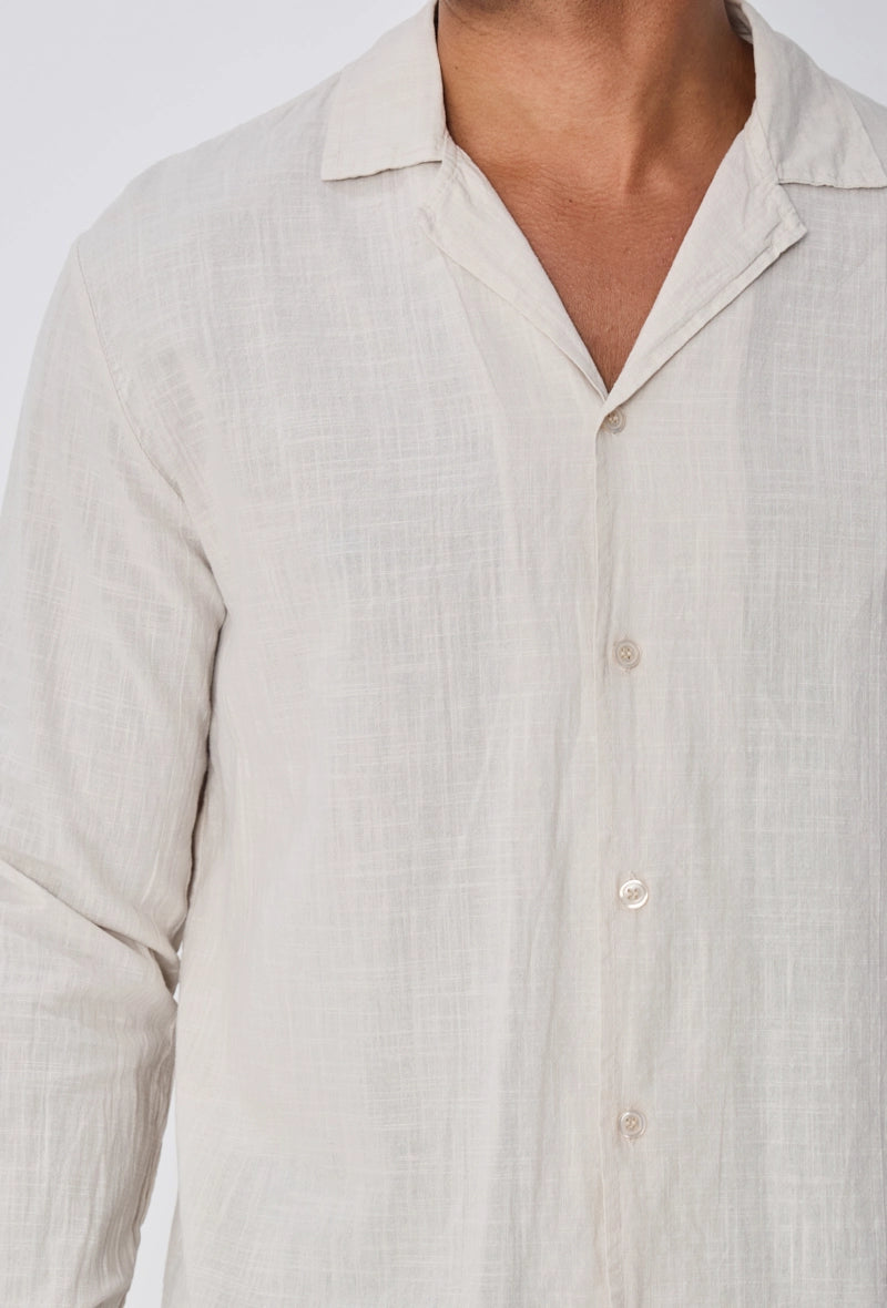 Chemise unie à manches longues