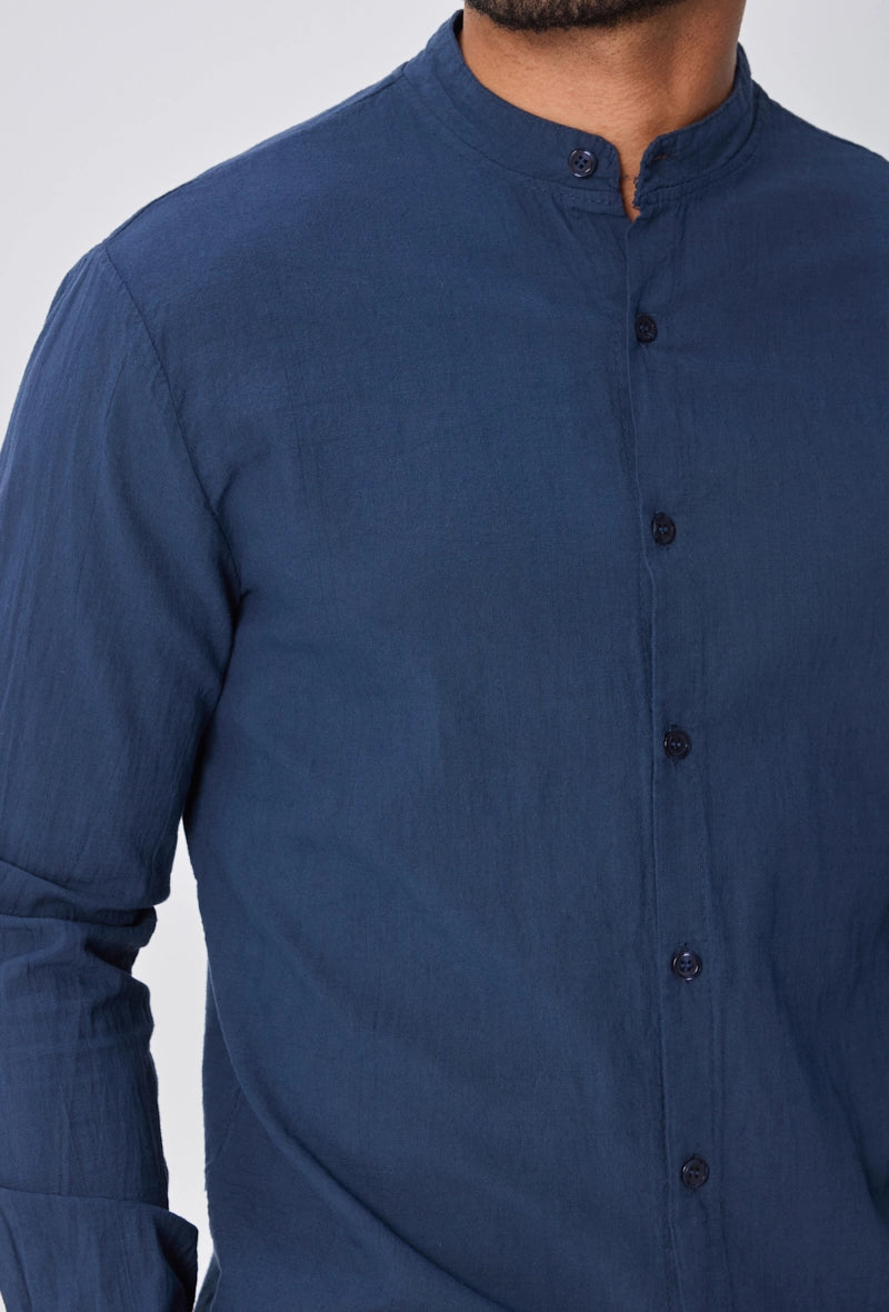 Chemise unie à manches longues