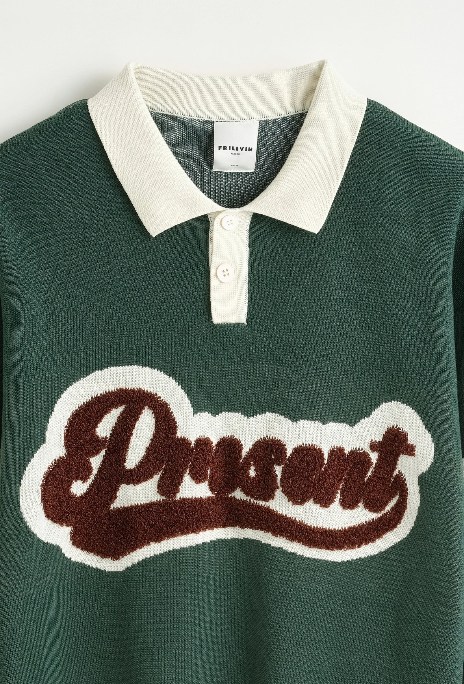 Pull avec boutons façon polo