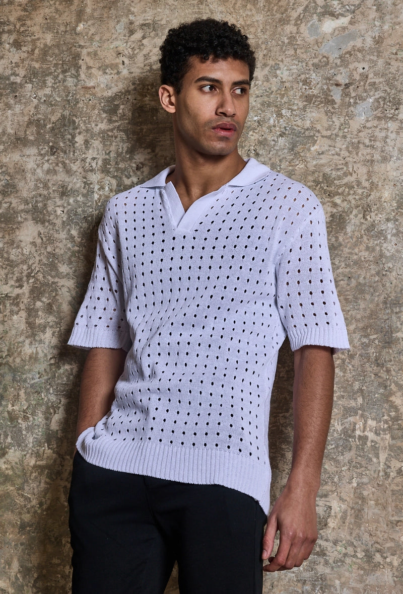 Short-sleeved holed polo shirt