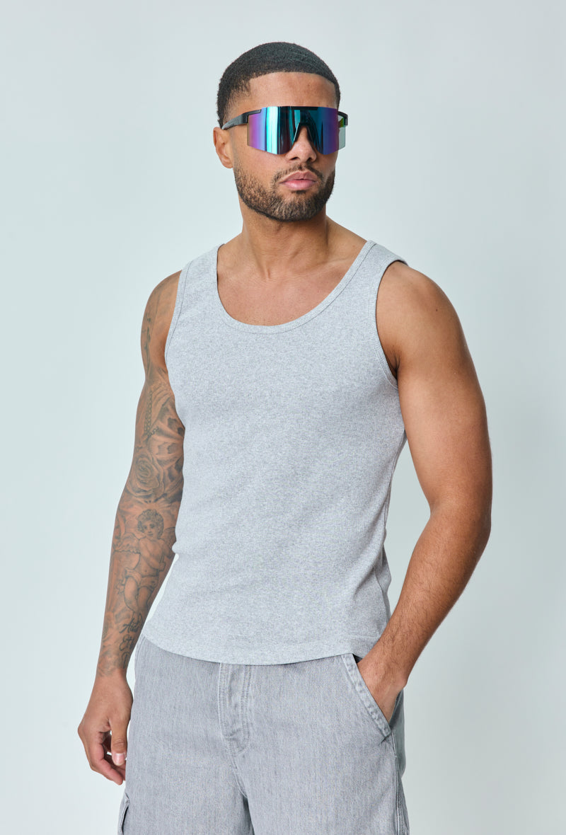 T-shirt uni sans manches