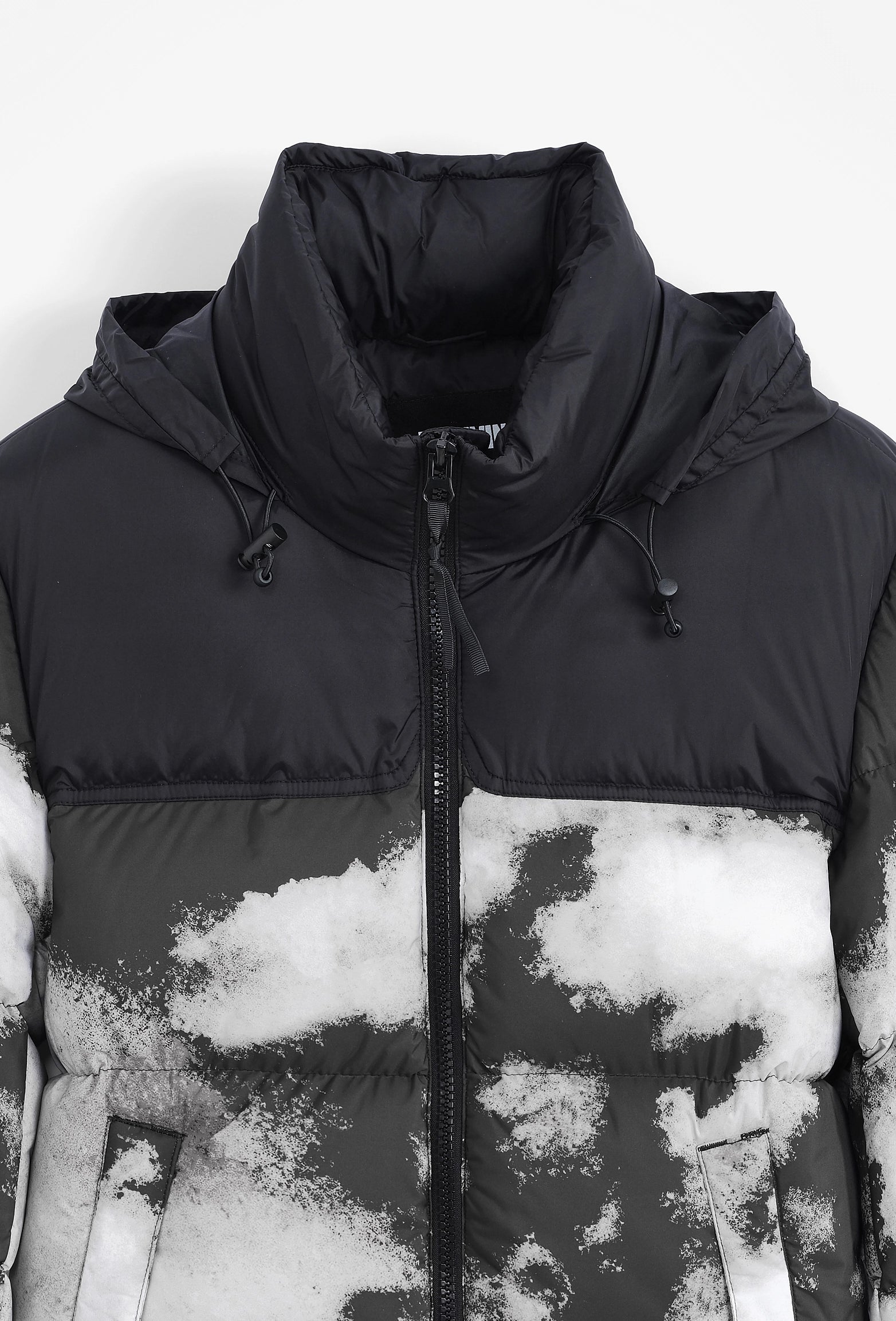 Blouson avec fermeture zippée