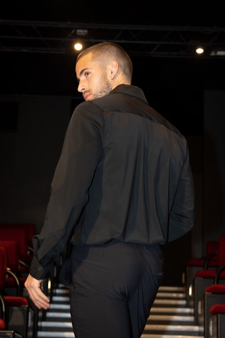 Chemise à manche longues boutonnée pour homme