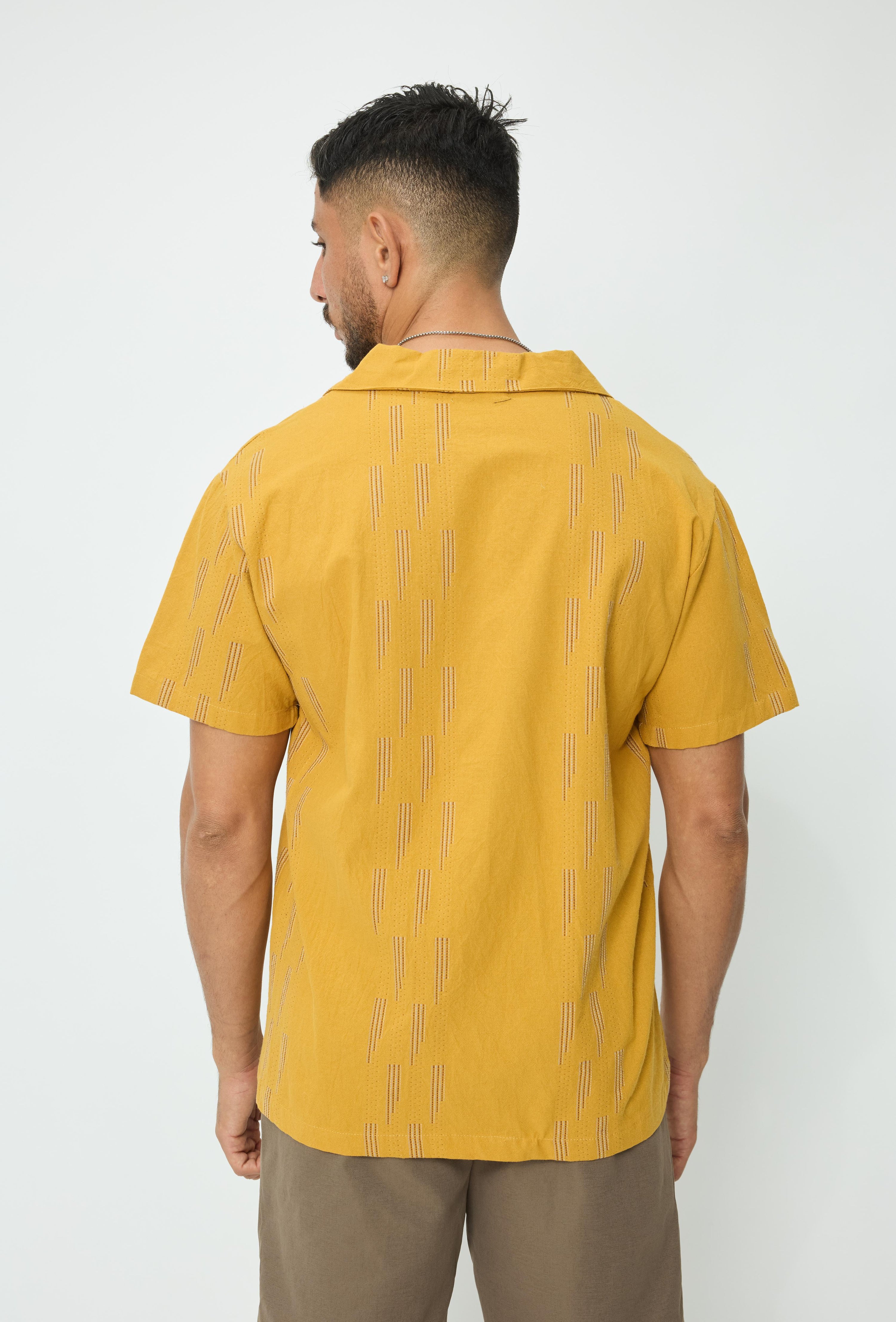 Chemise manches courtes à motifs