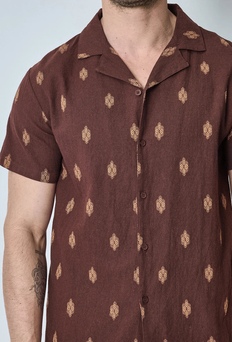 Chemise manches courtes à motifs graphiques