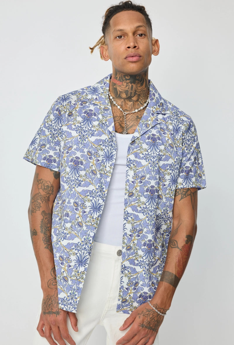 Chemise manches courtes à motifs fleuris
