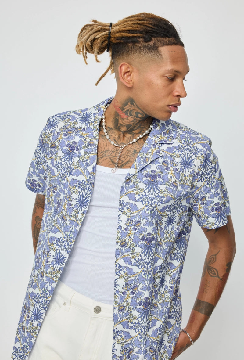 Chemise manches courtes à motifs fleuris