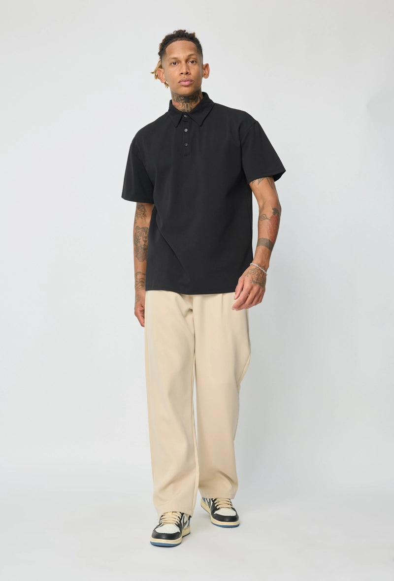 Plain short-sleeved polo shirt
