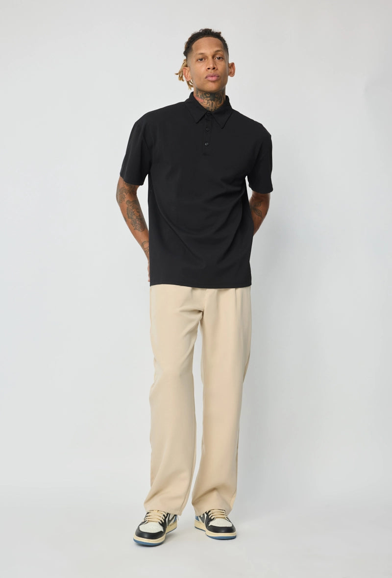 Plain short-sleeved polo shirt