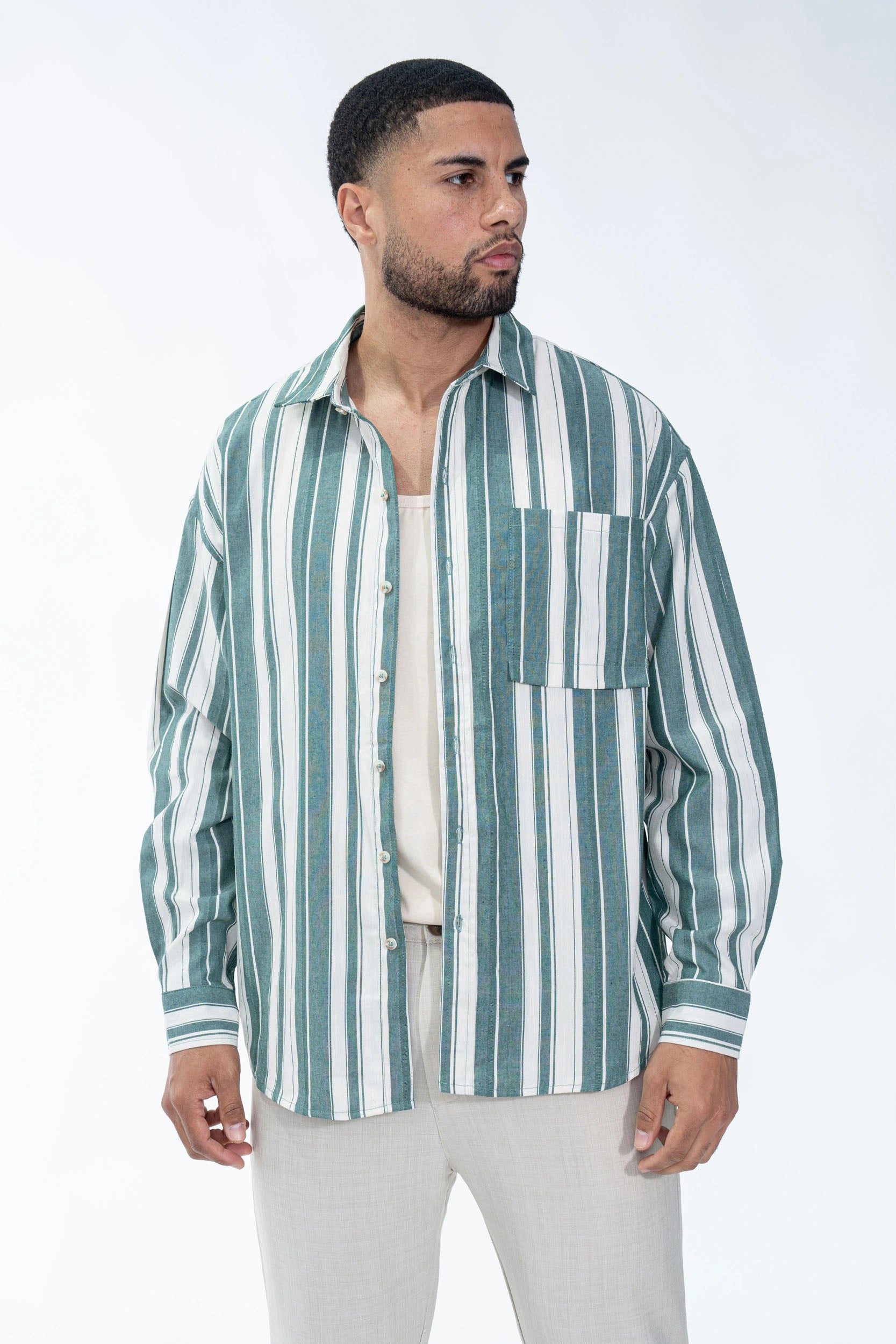 Long-sleeved shirt with vertical stripes and chest pocket – Frilivin - Main Image