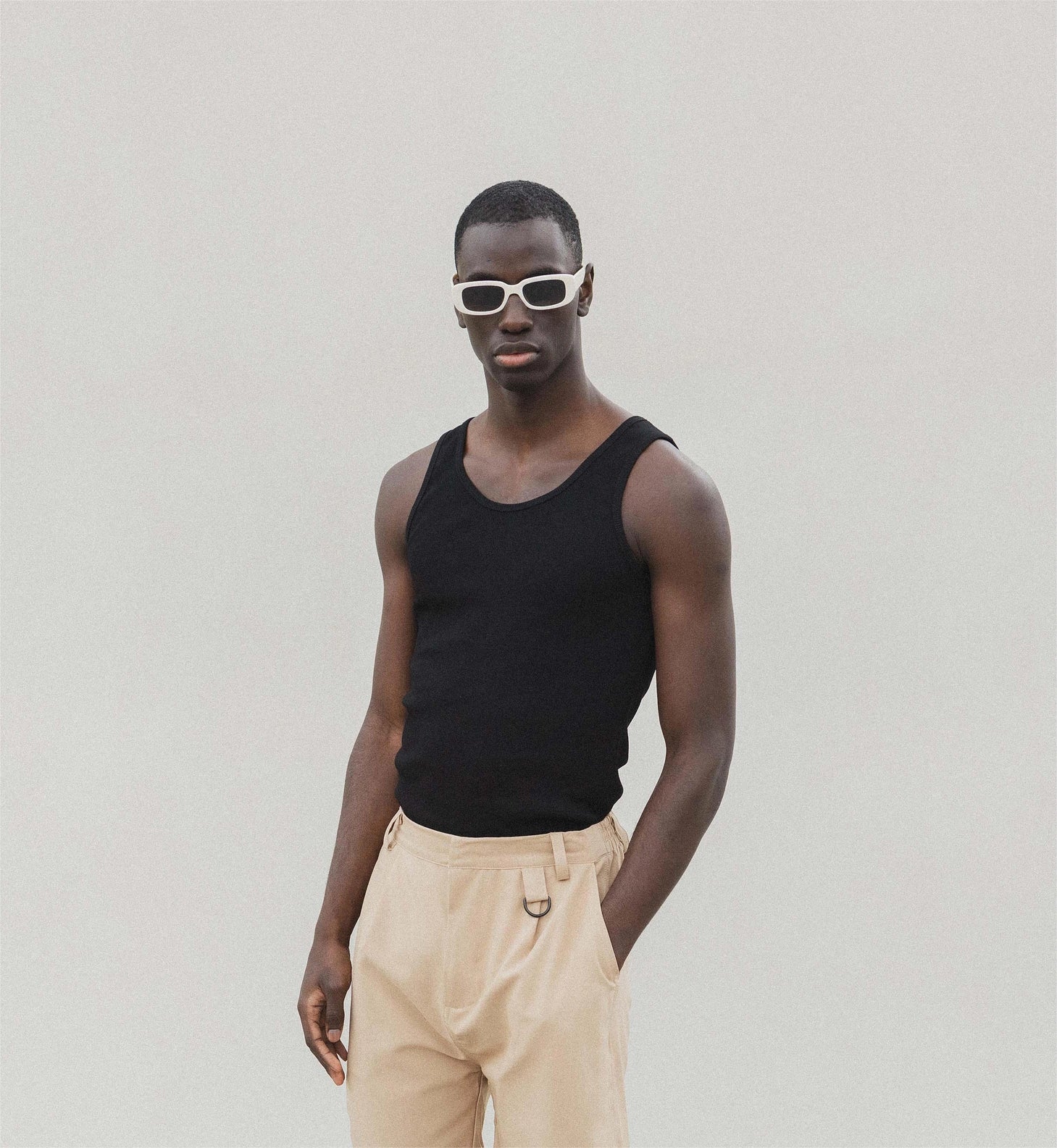 Comfortable basic tank top T-shirt