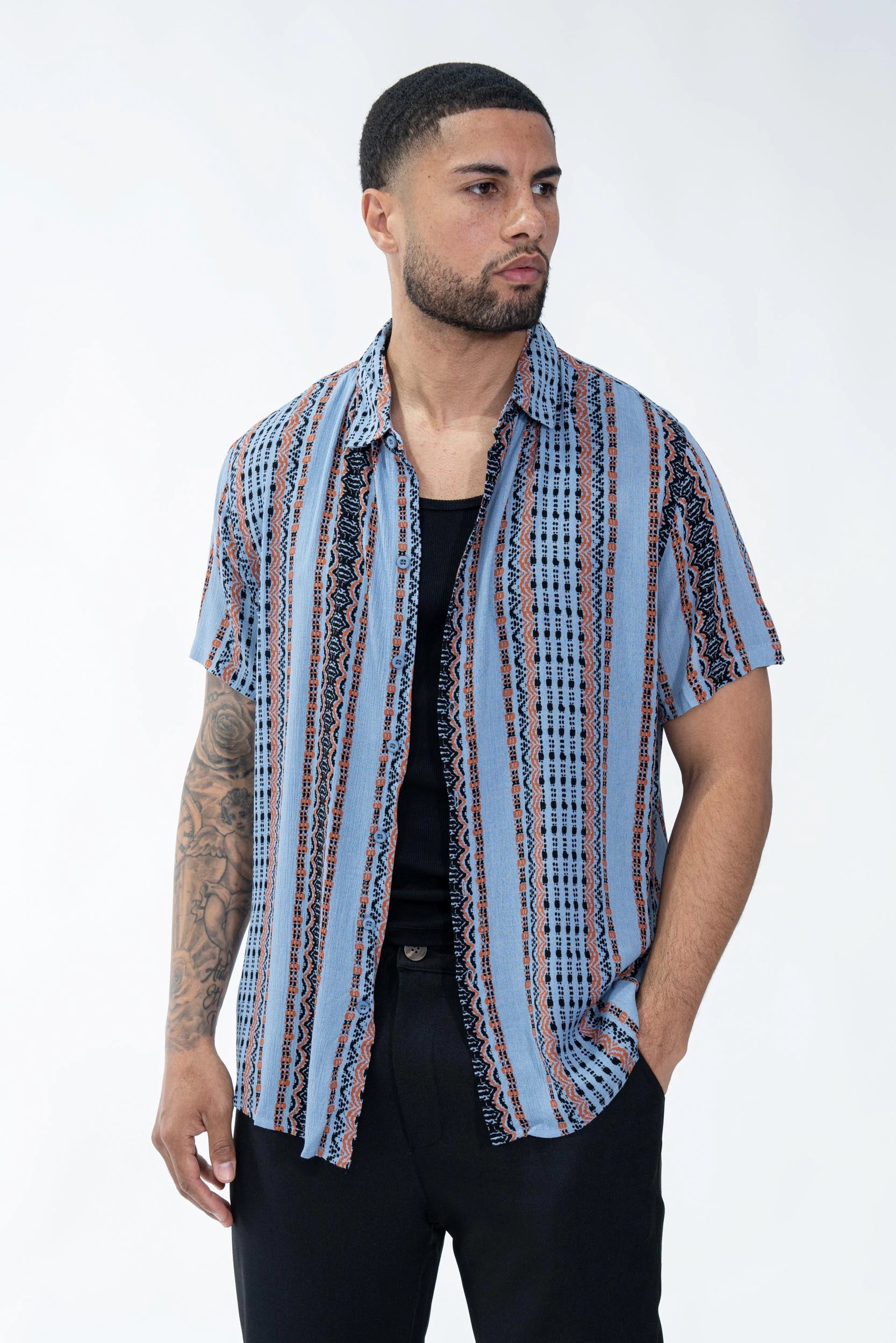 Chemise à accents de rayures bohèmes