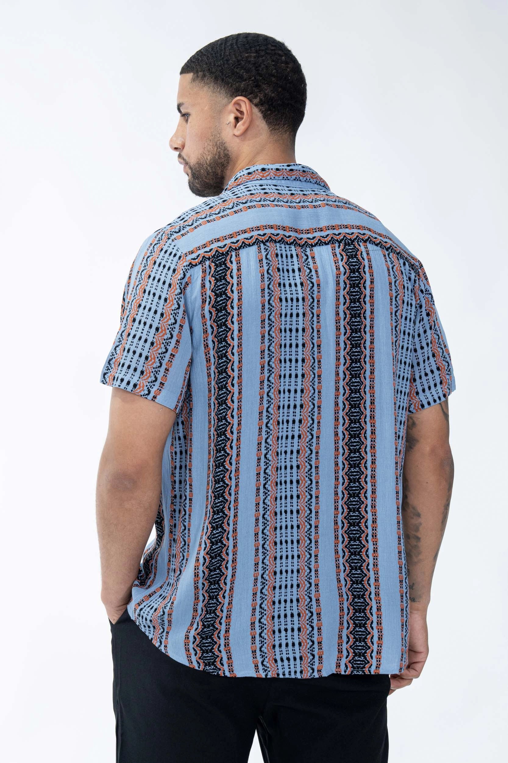 Chemise à accents de rayures bohèmes