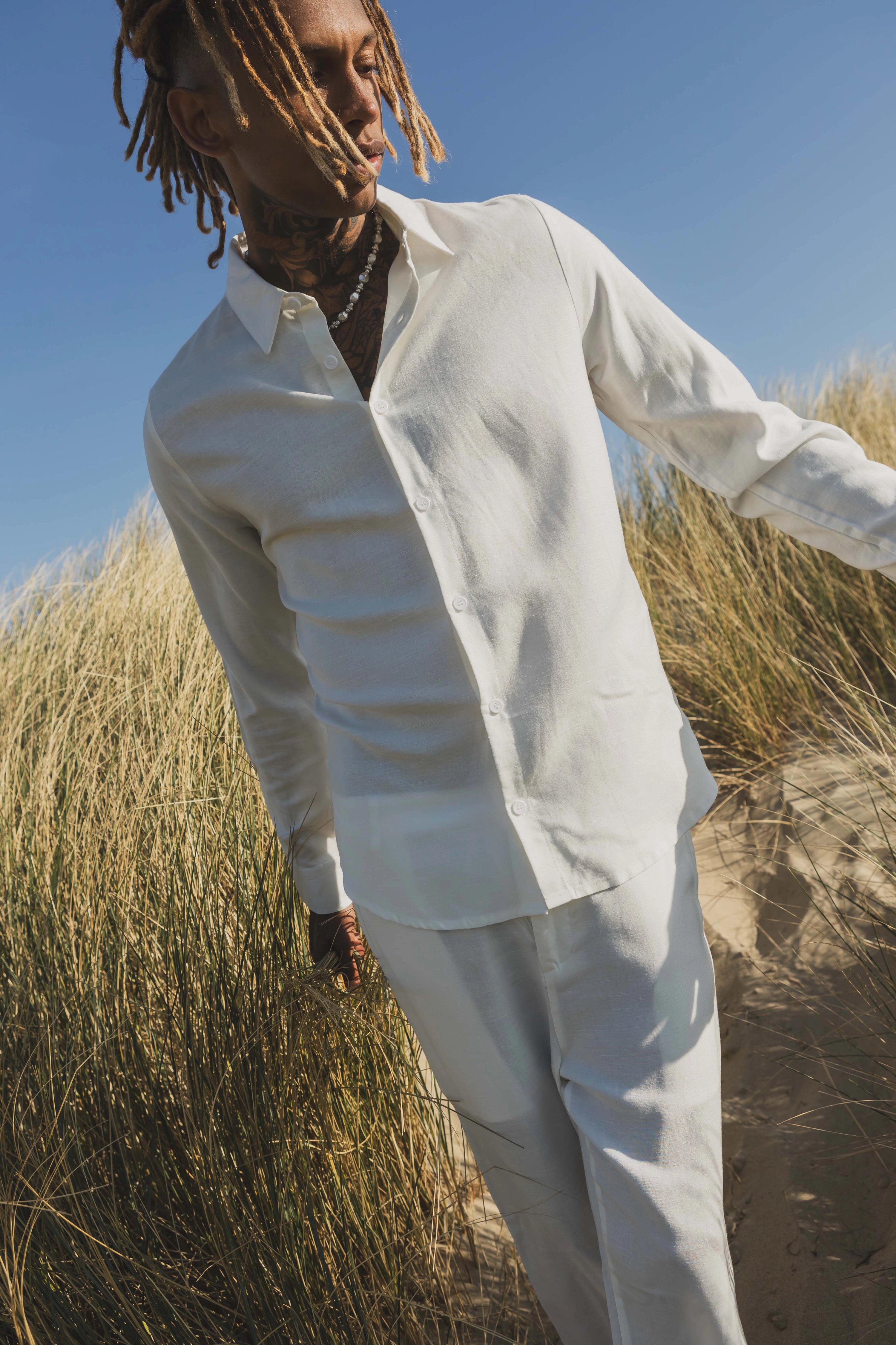 Chemise unie manches longues