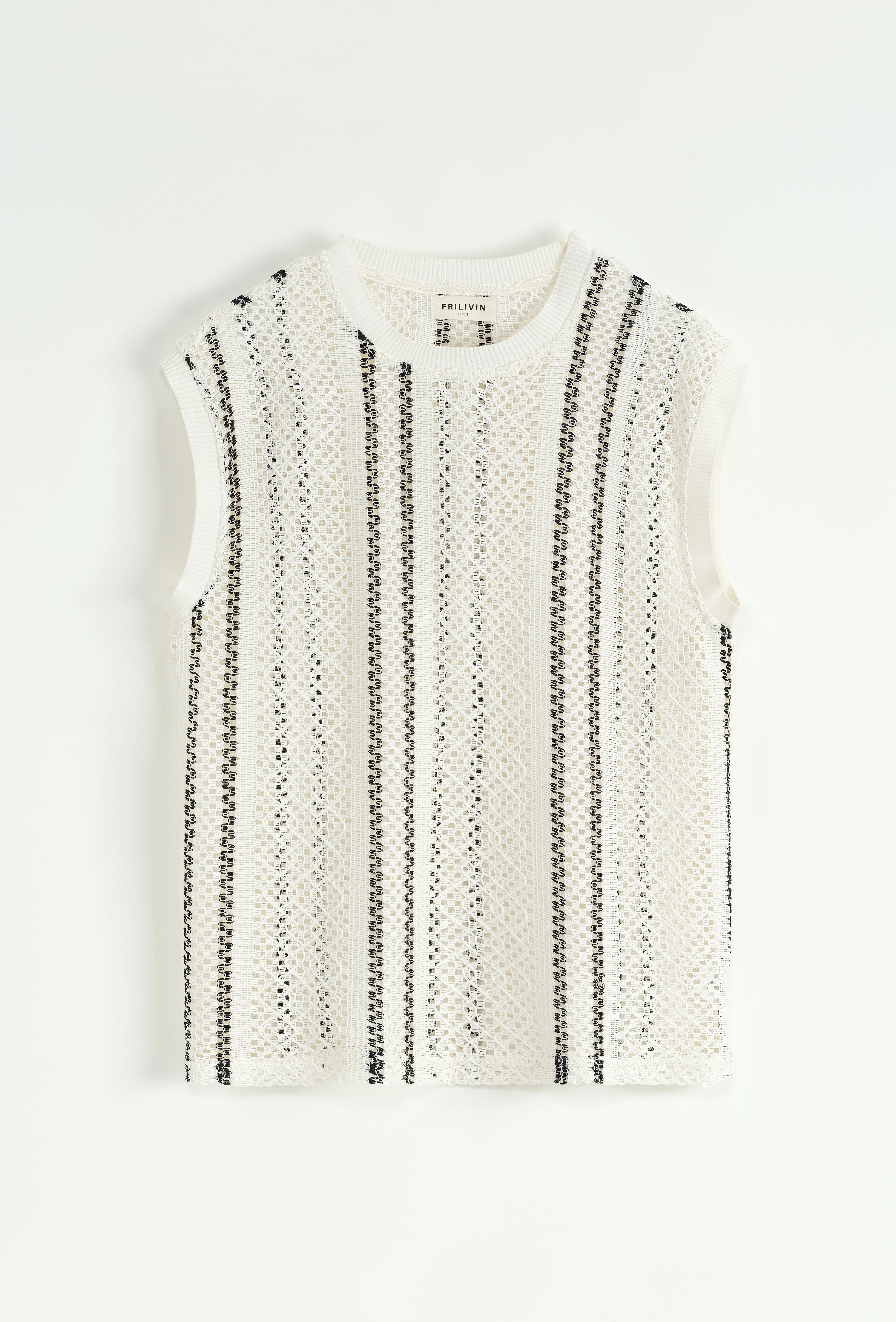 Ensemble t-shirt débardeur short