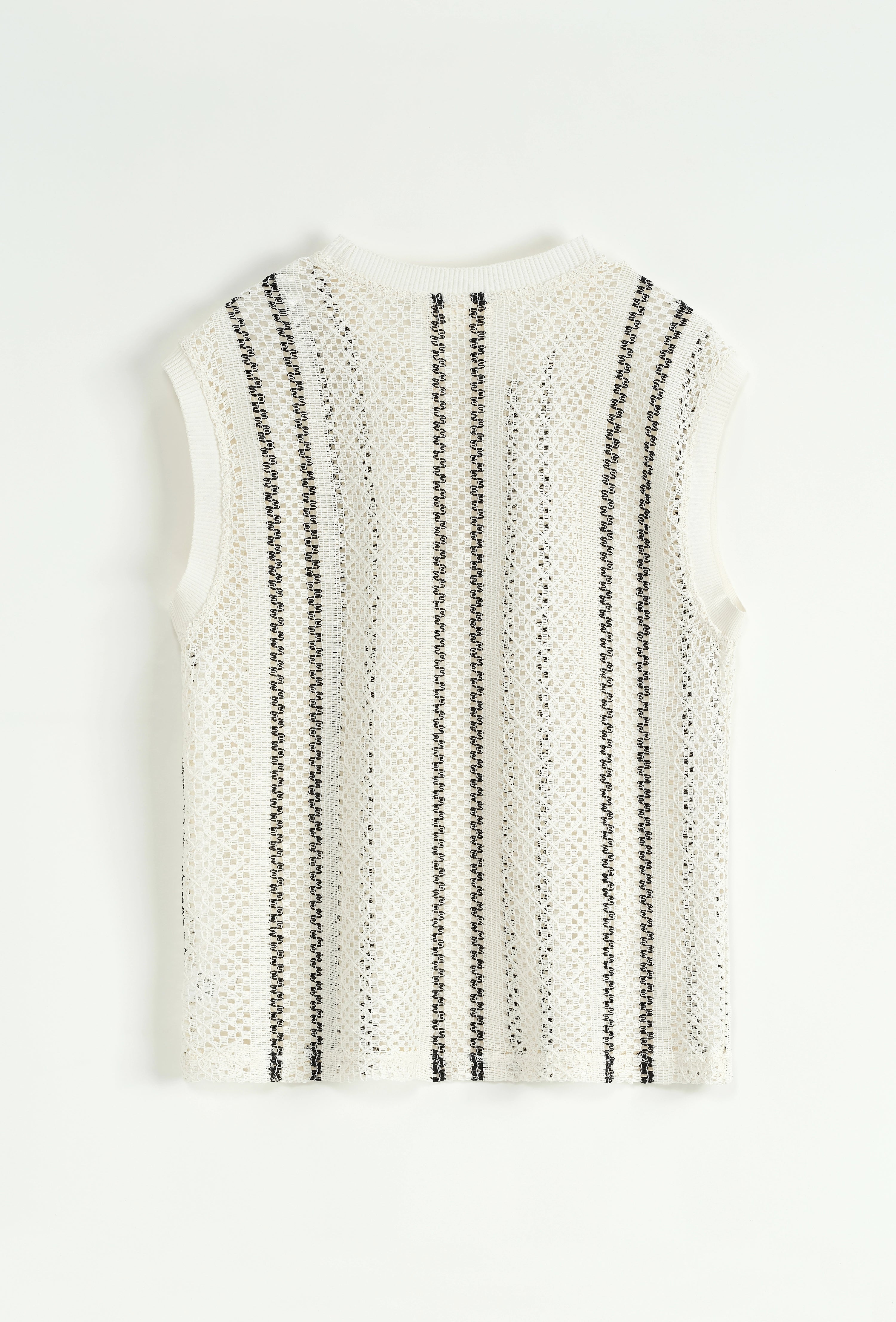 Ensemble t-shirt débardeur short