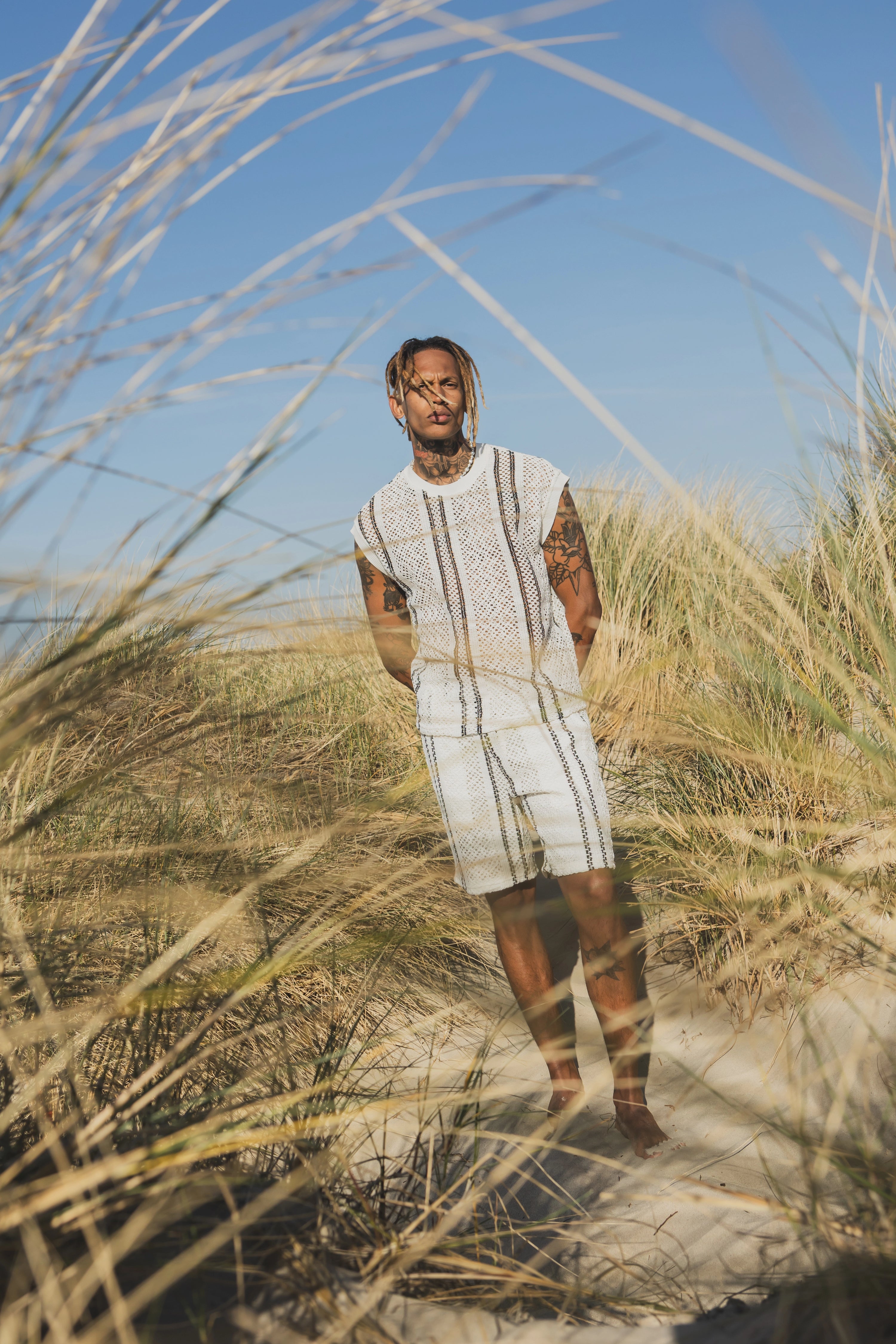 Ensemble t-shirt débardeur short