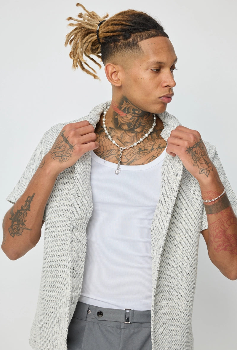 Chemise unie manches courtes