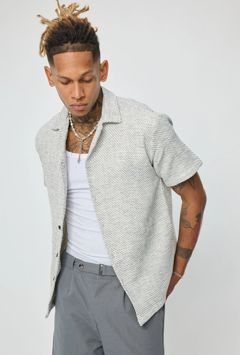 Chemise unie manches courtes