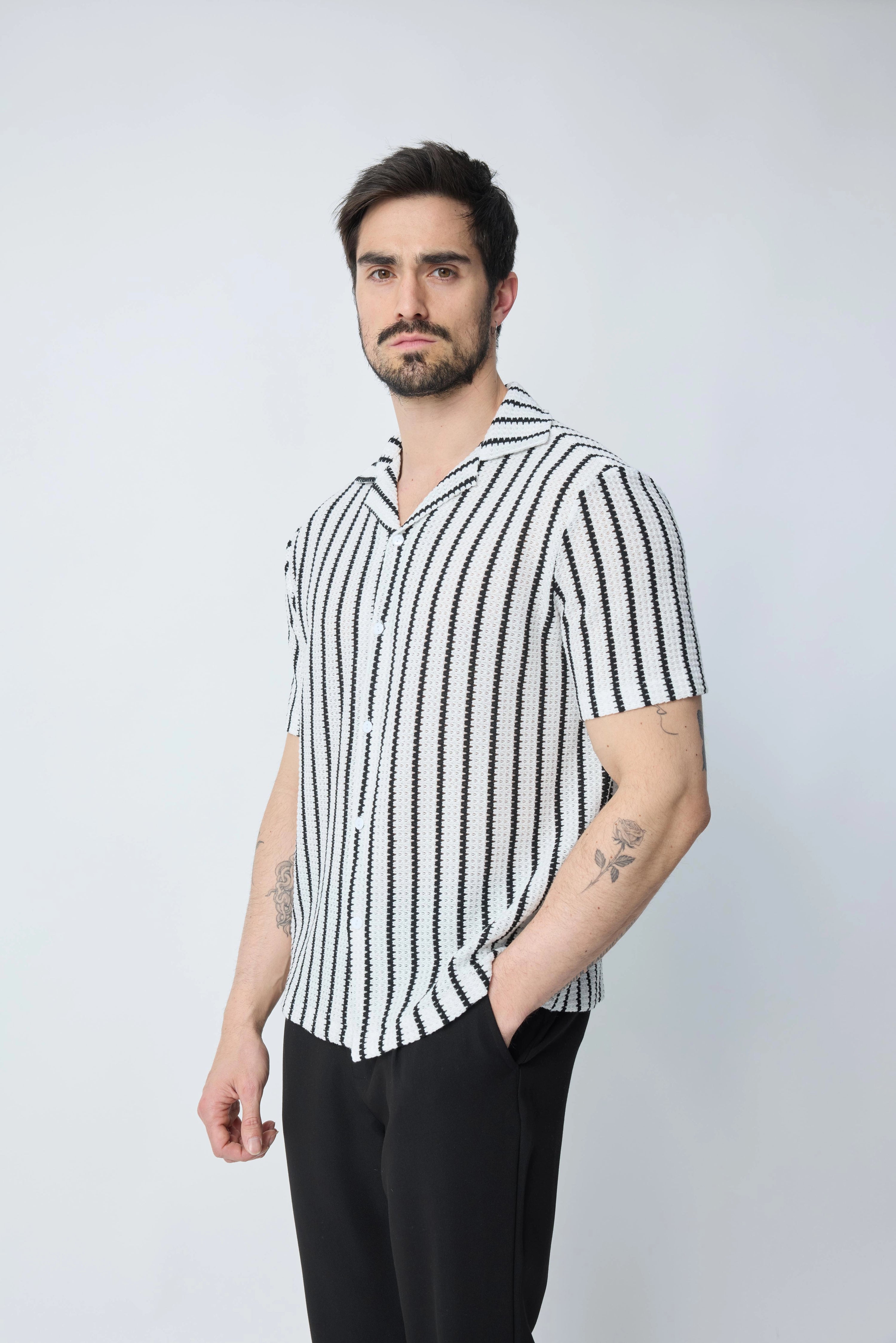 Chemise à manches courtes