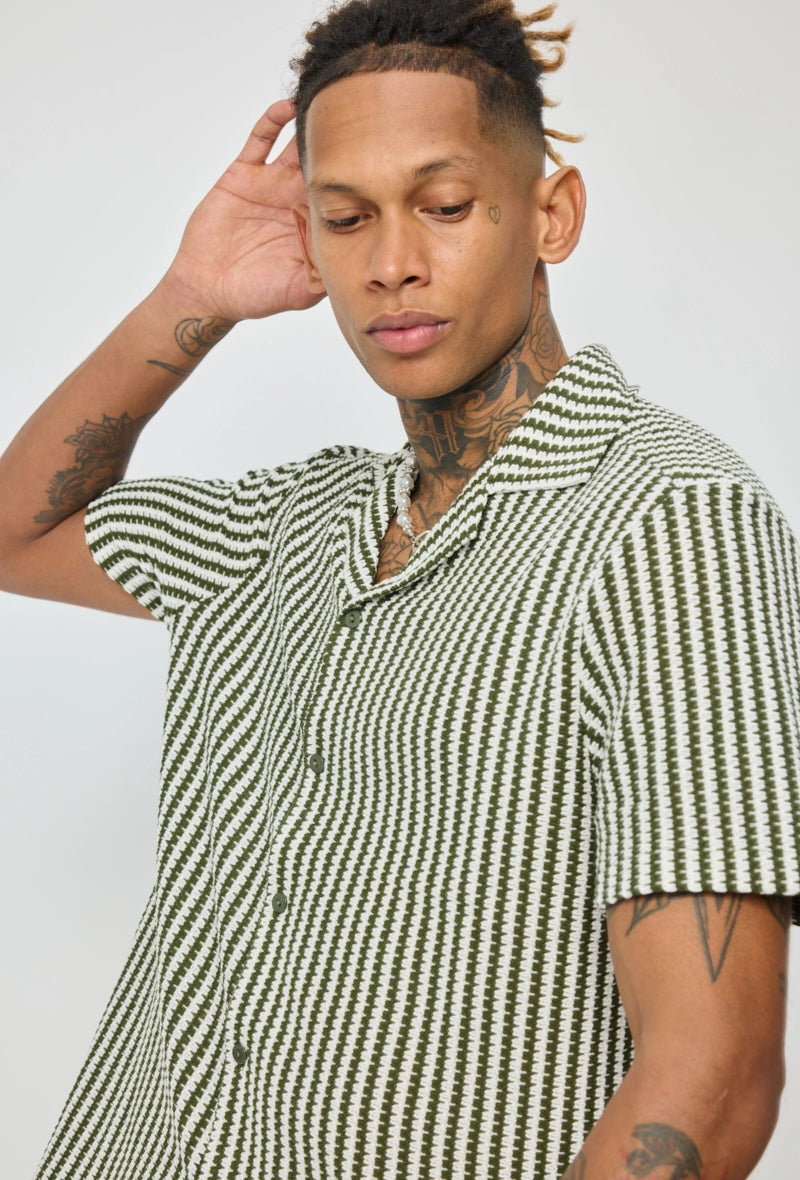 Chemise à manches courtes