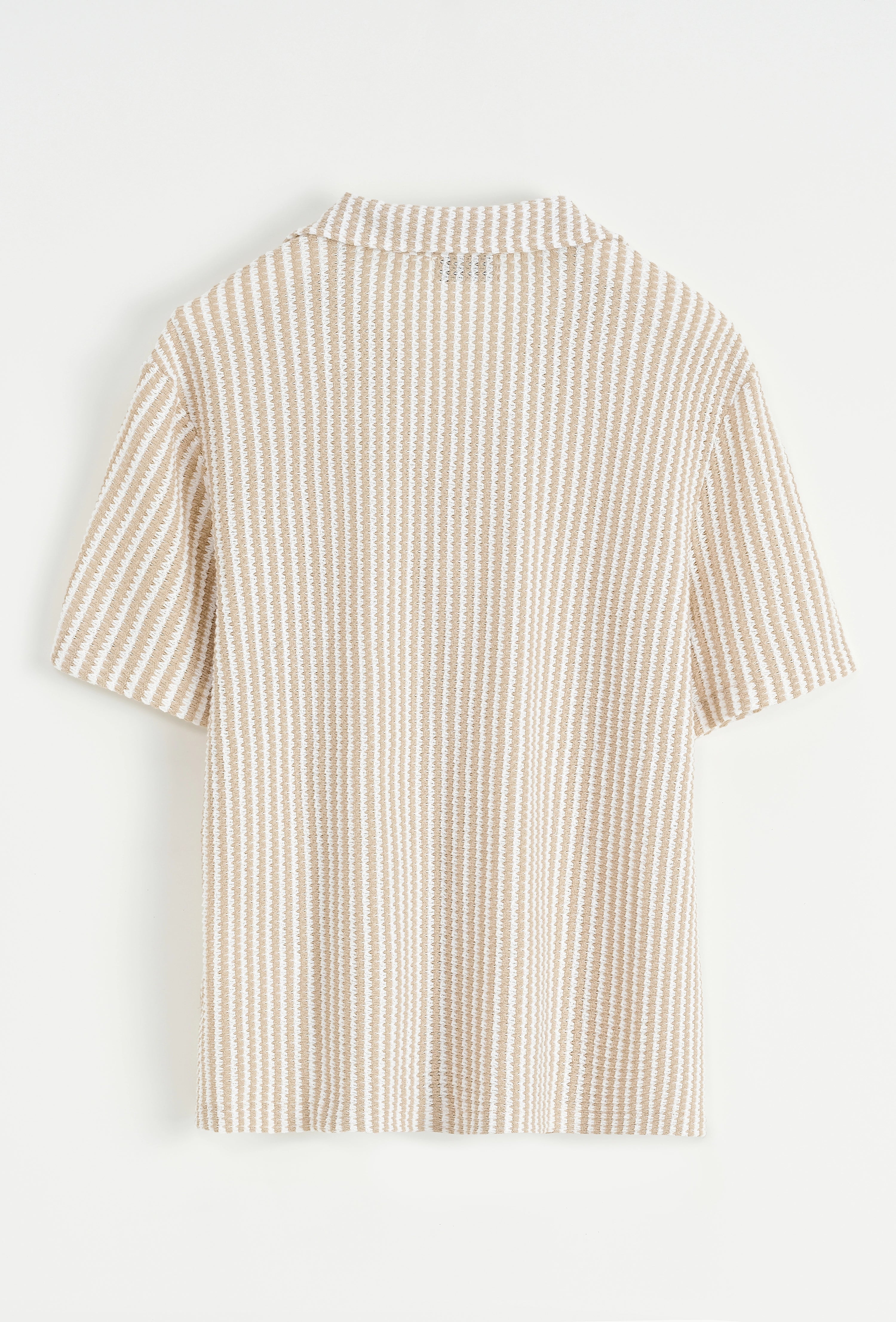 Chemise à manches courtes