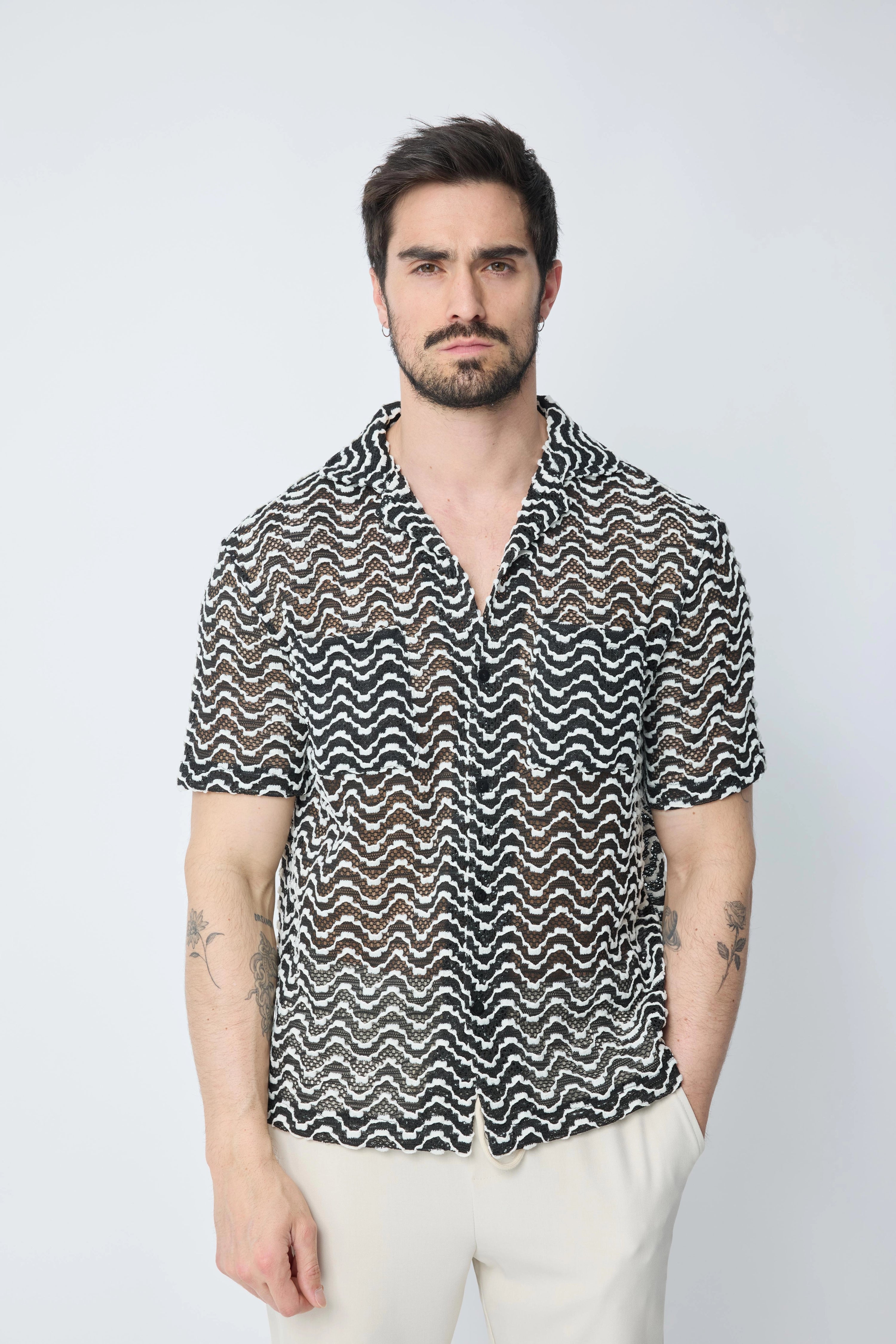 Chemise à manches courtes