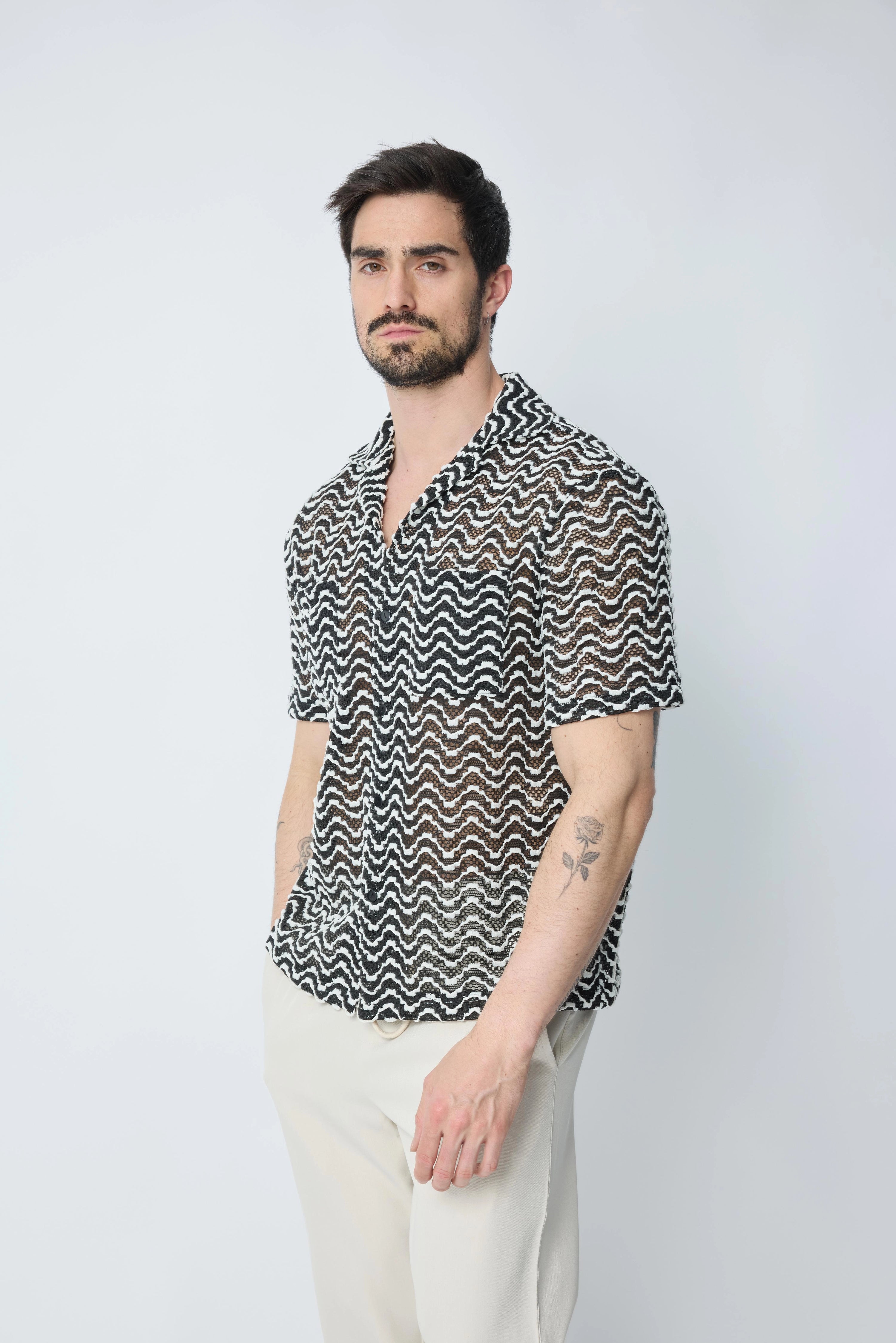 Chemise à manches courtes