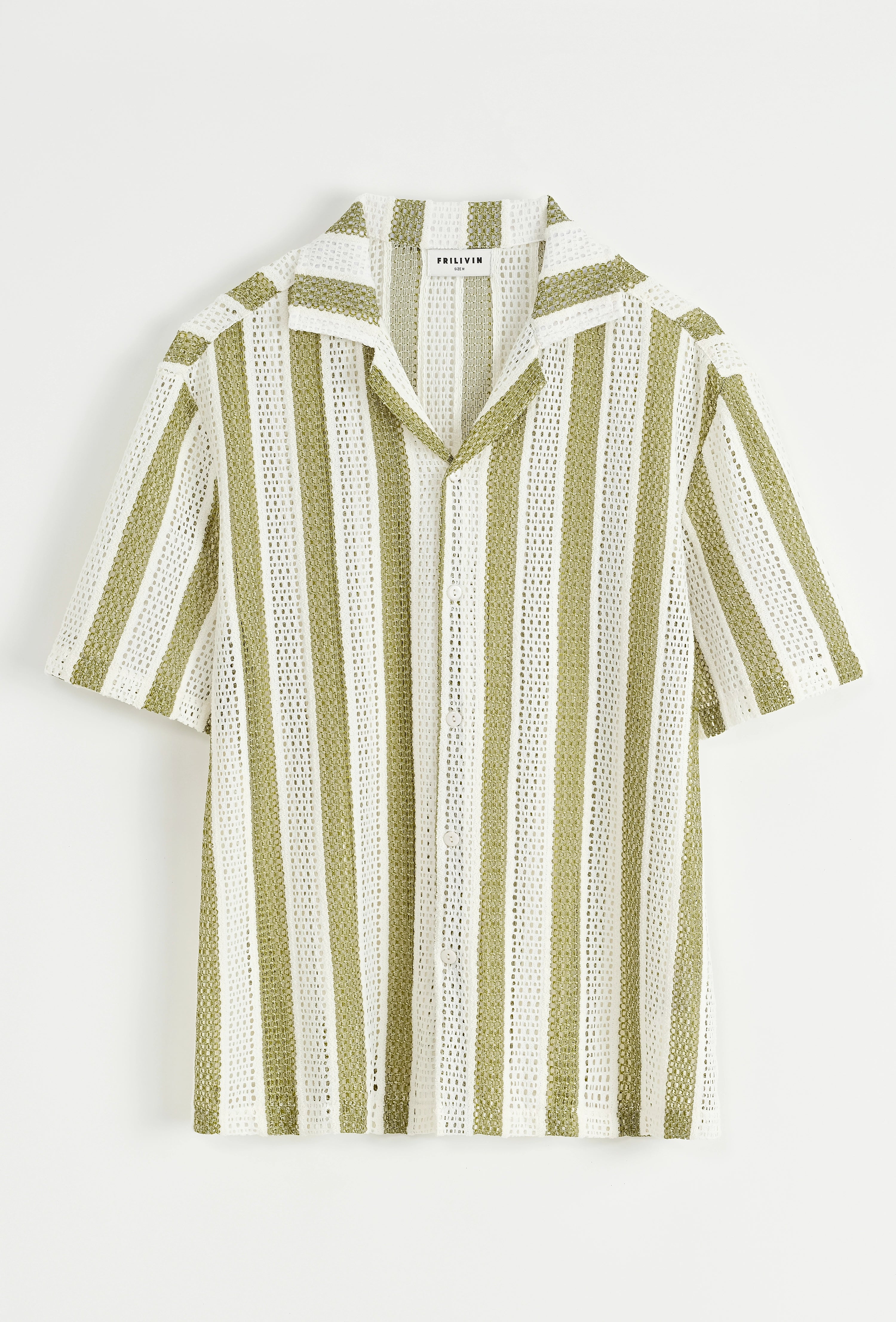 Chemise à manches courtes