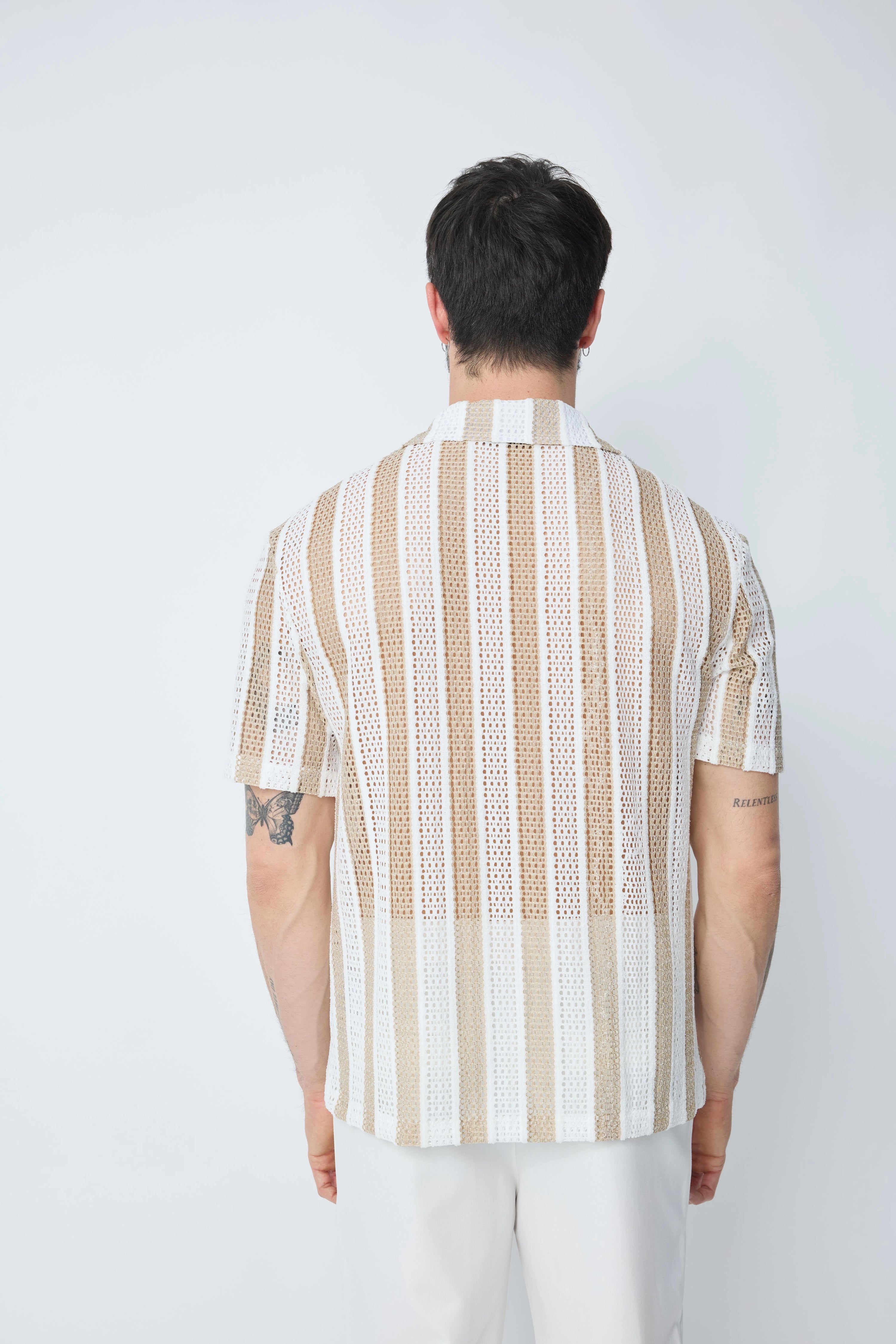 Chemise à manches courtes