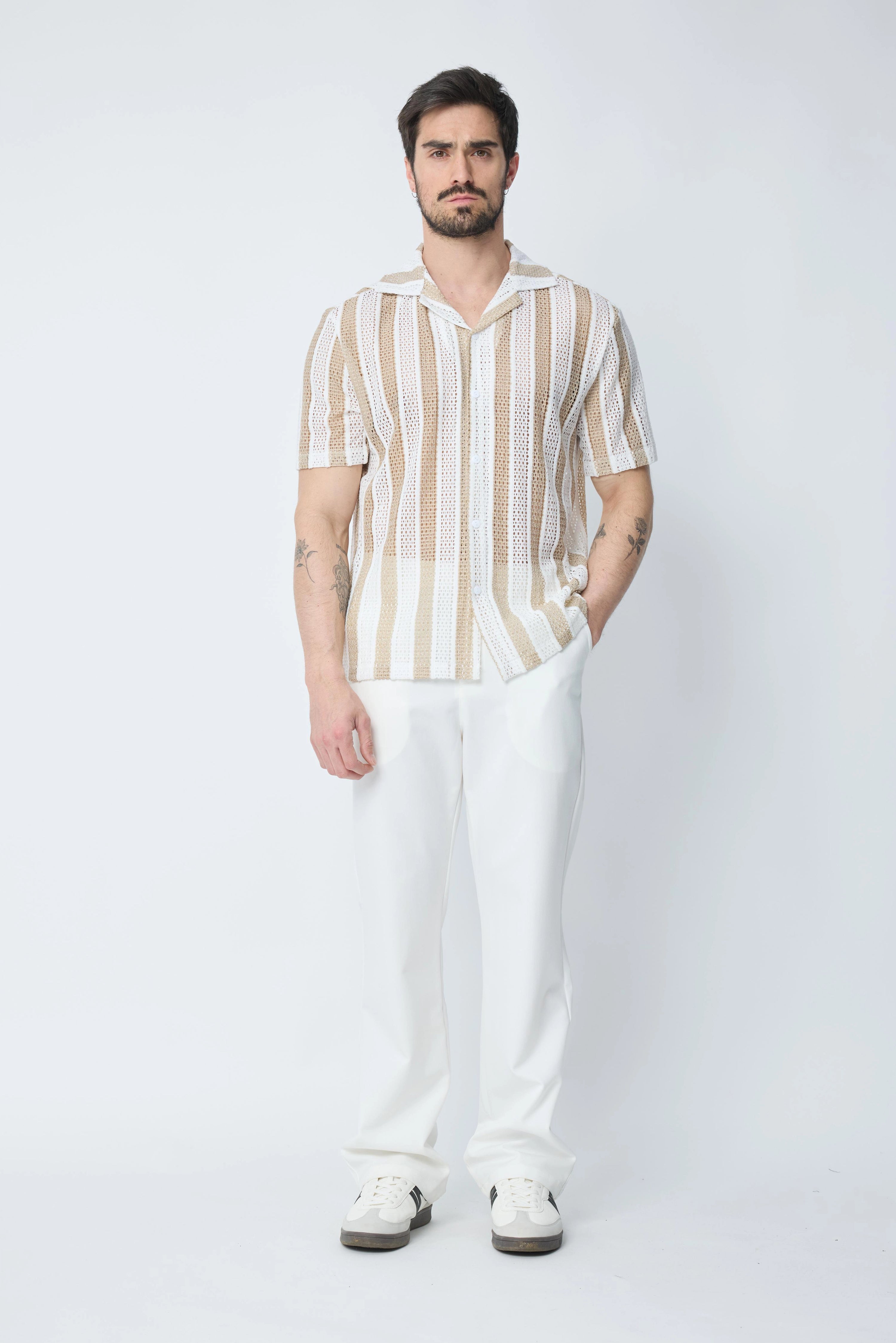 Chemise à manches courtes