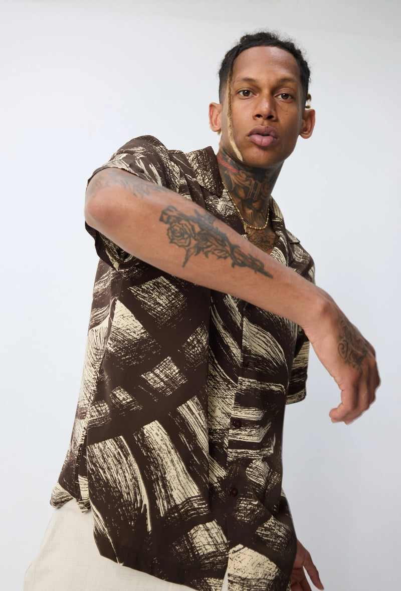 Chemise à manches courtes