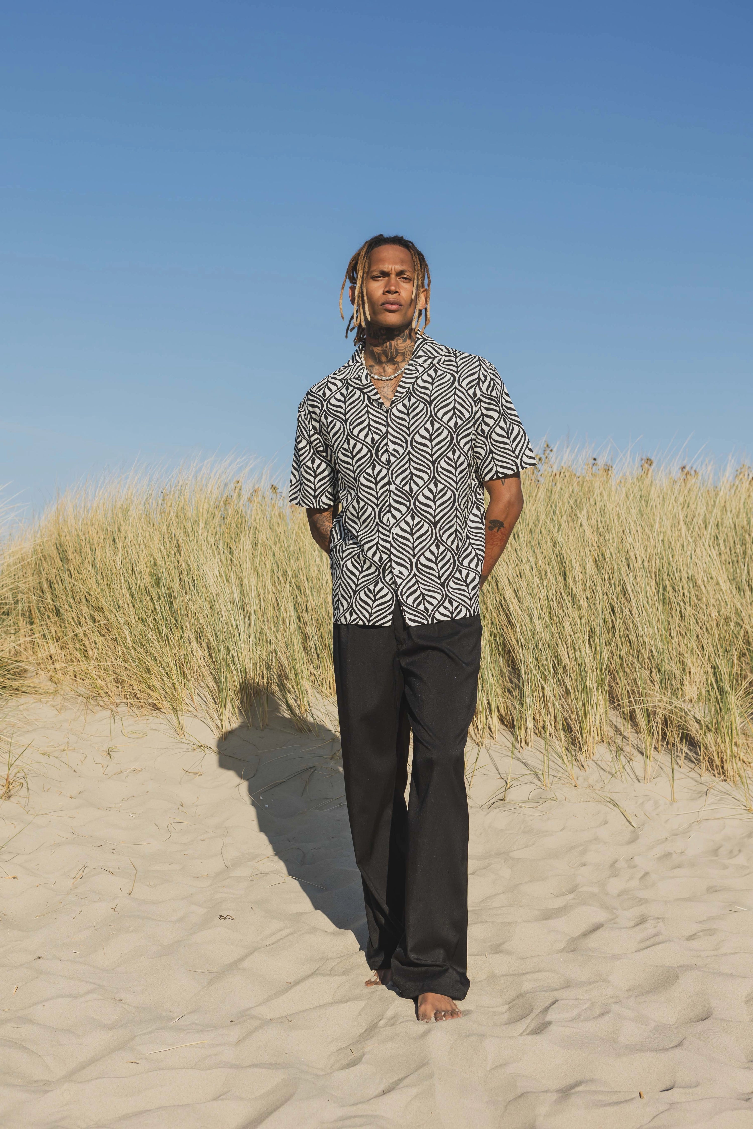 Chemise à manches courtes à motif fleuri