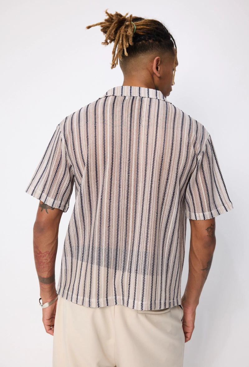 Chemise à manches courtes