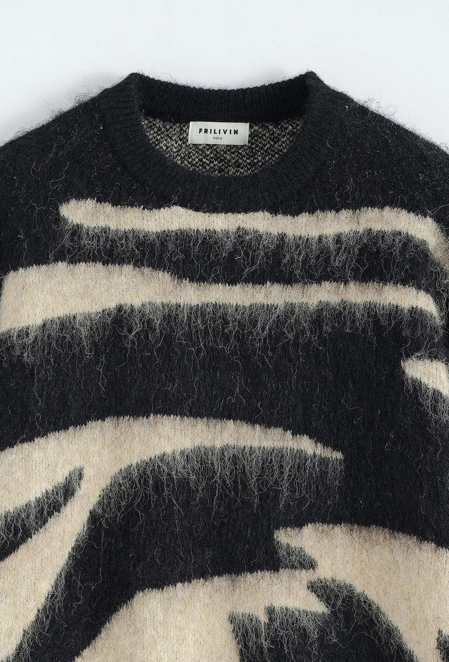 Pull sans capuche avec rayures verticales de couleur noir