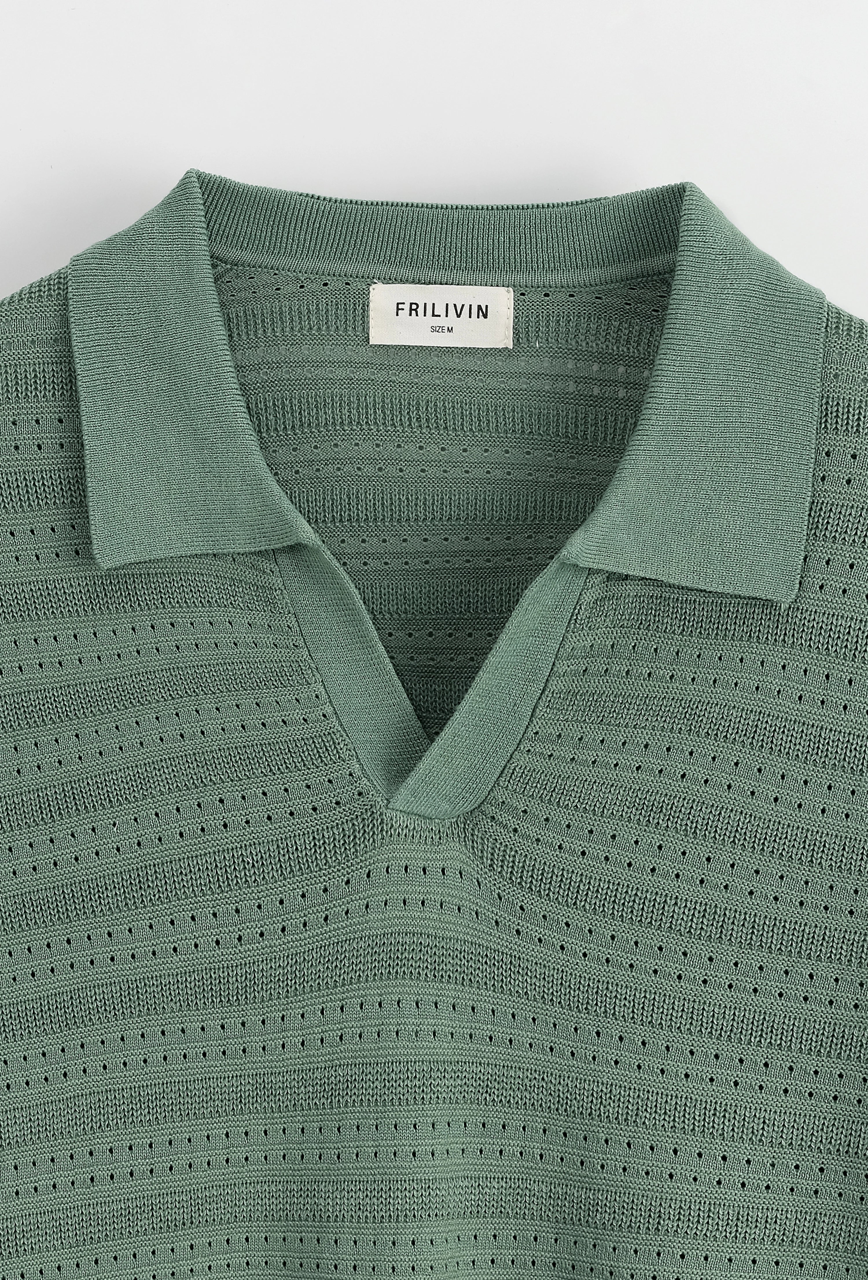 Polo basique col ouvert à revers