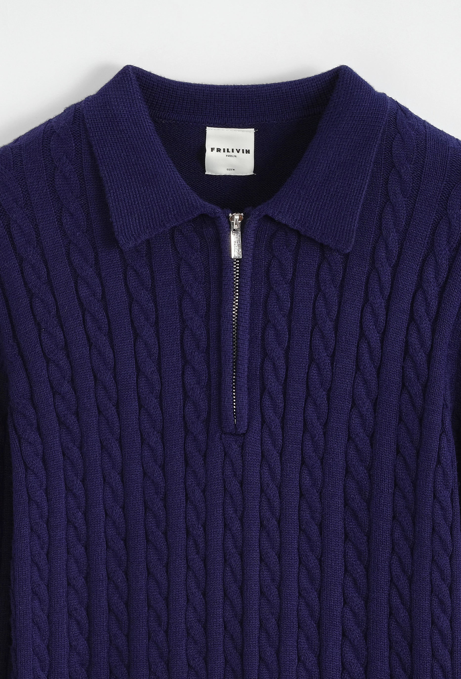 Pull à zip avec motif col polo