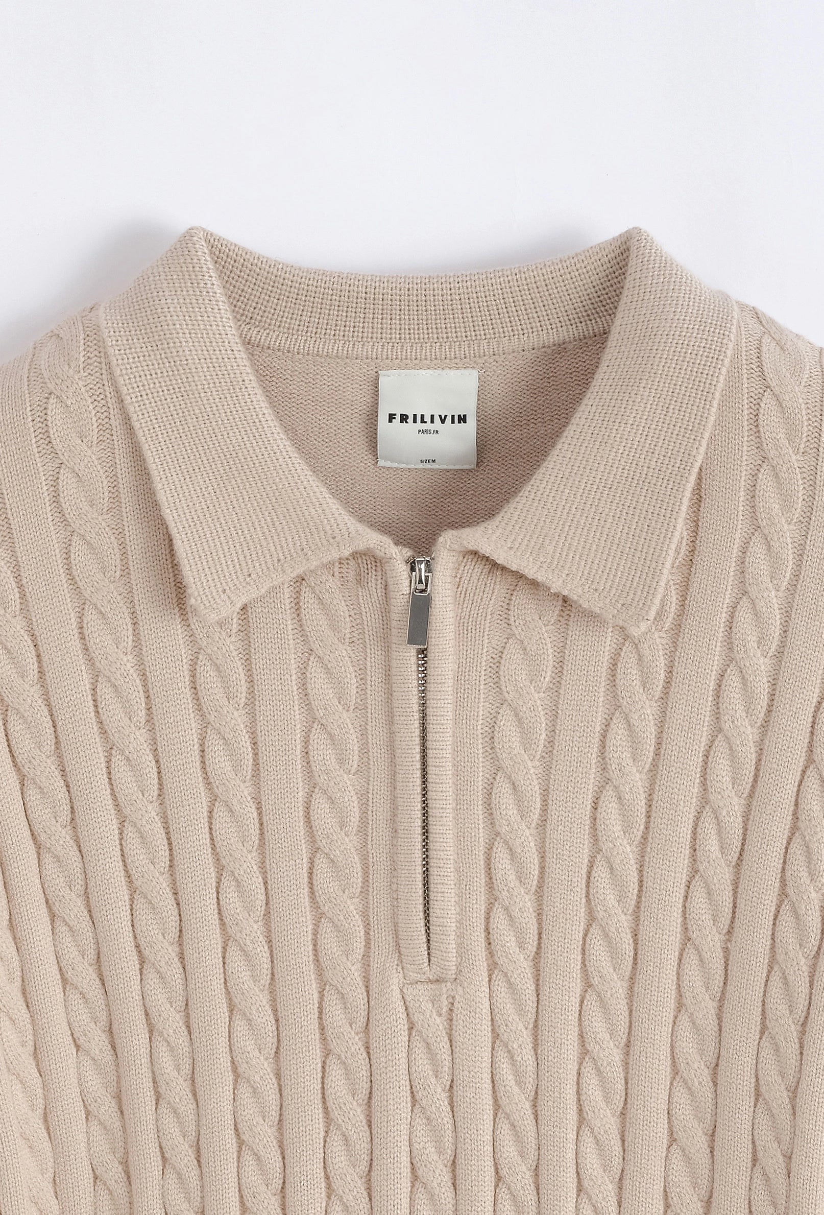 Pull à zip avec motif col polo