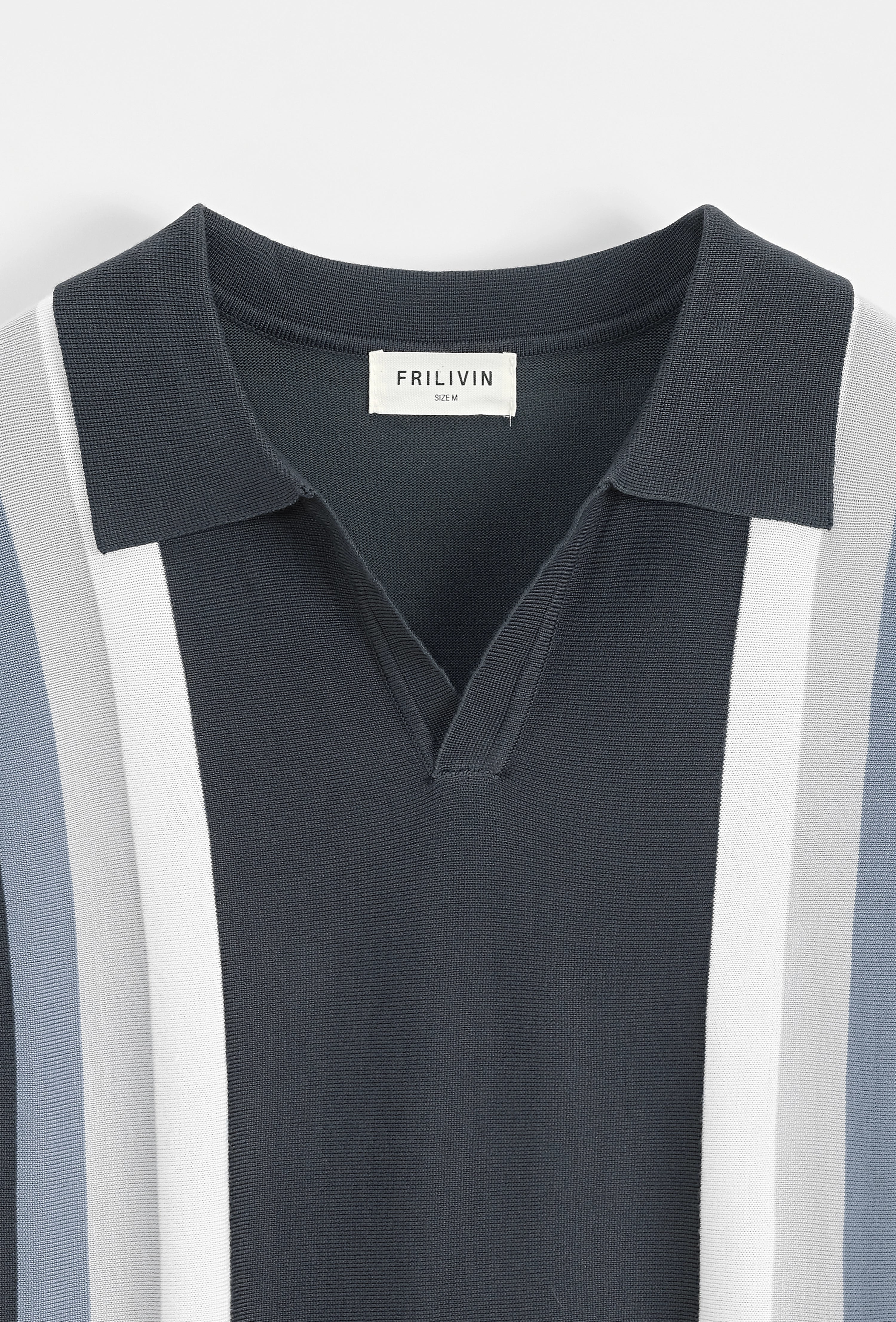 Polo à rayures latérales