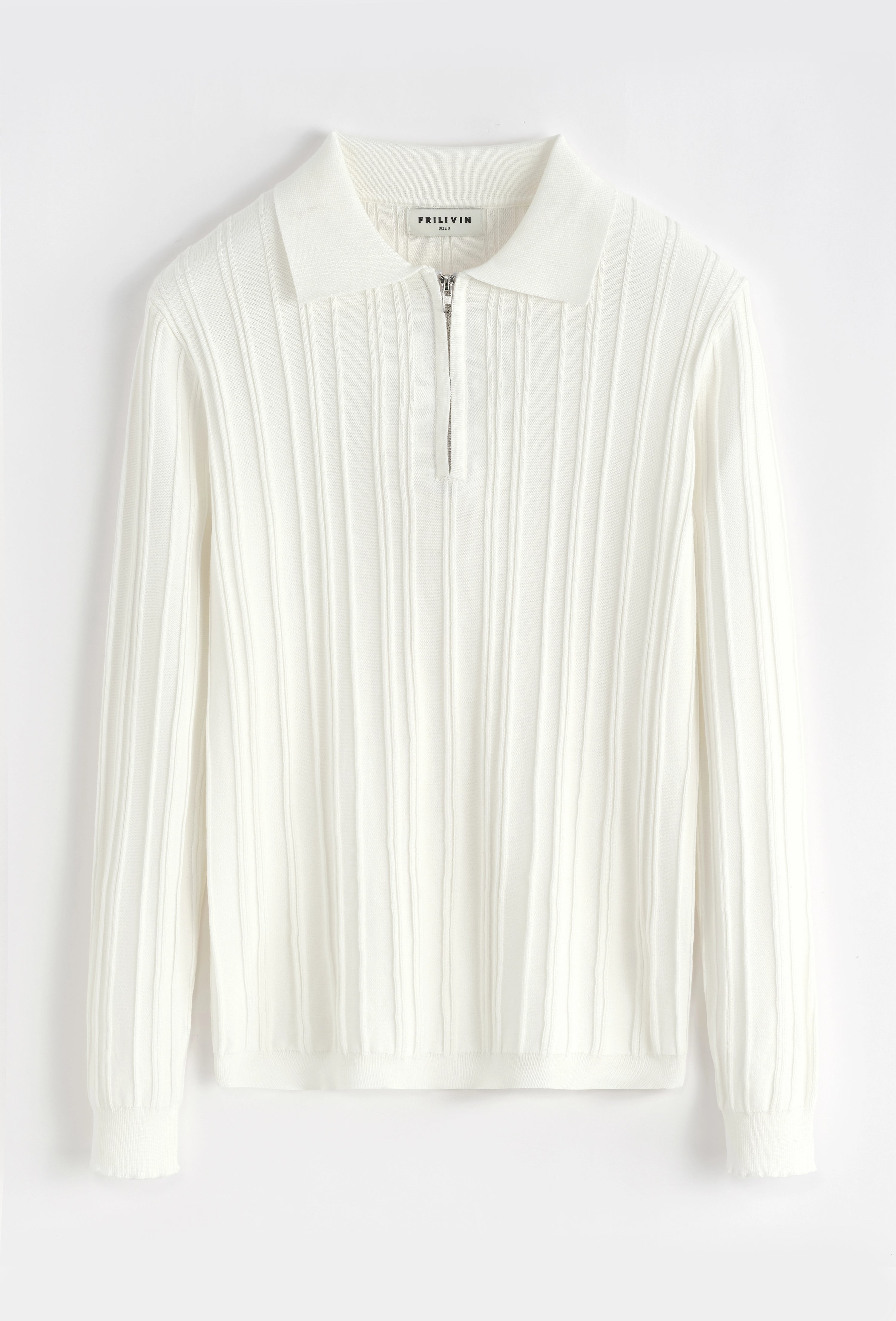 Pull uni manches longues