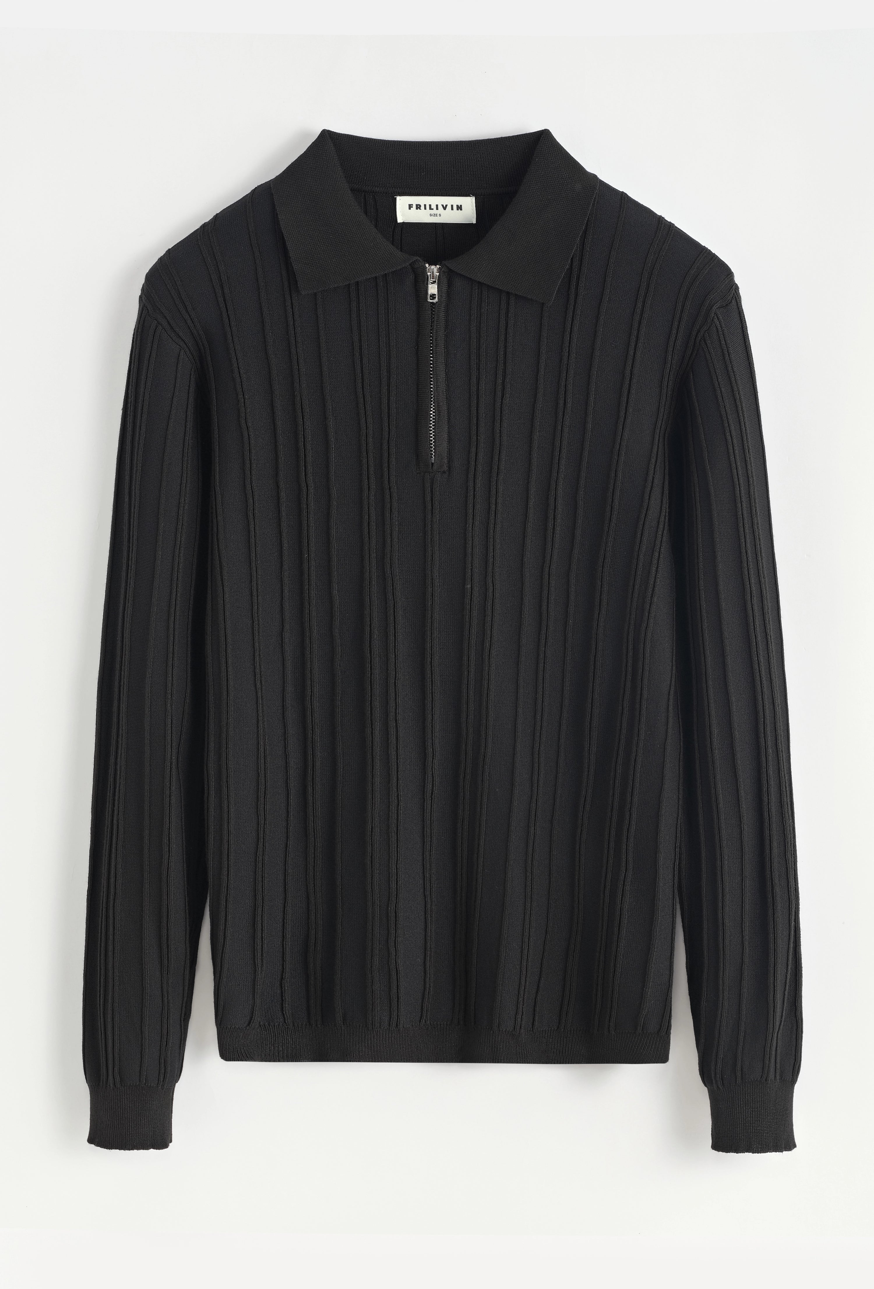 Pull uni manches longues