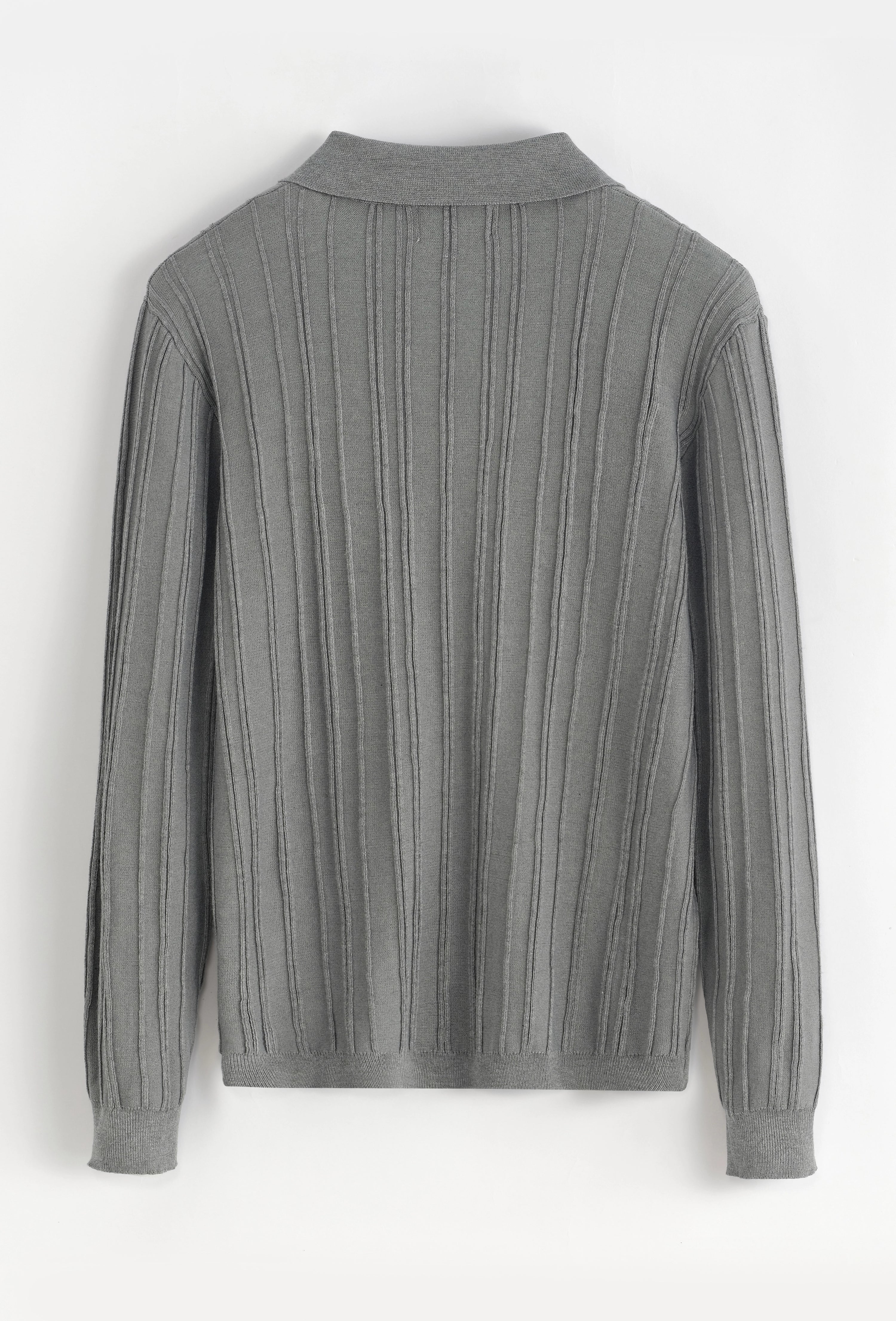 Pull uni manches longues