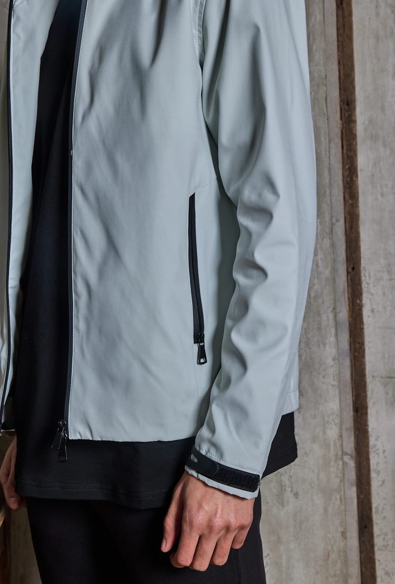 Veste zippée avec capuche