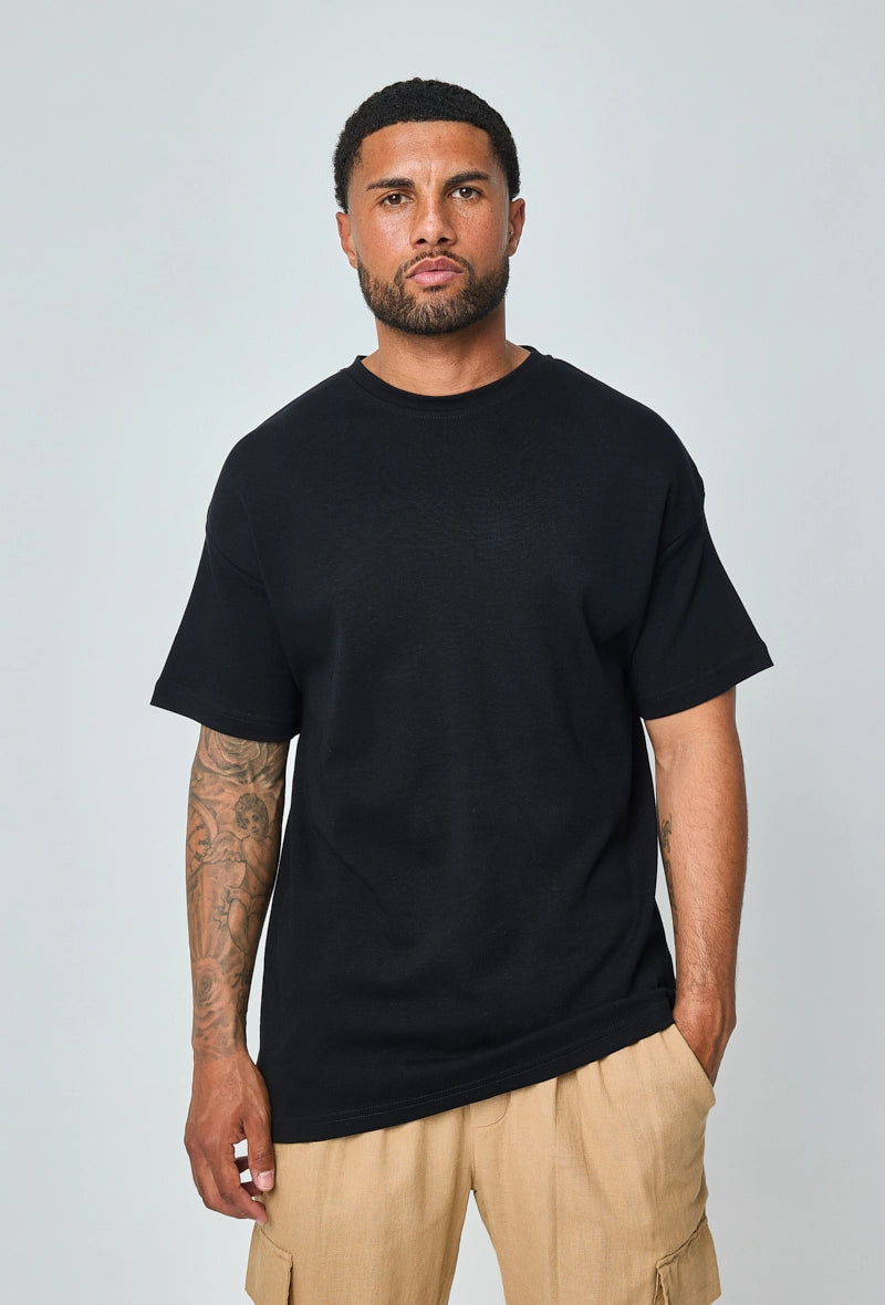 Basic plain t-shirt