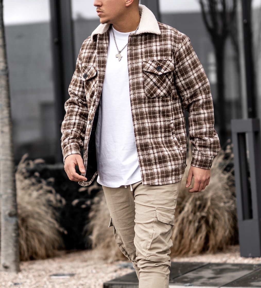 Surchemise avec motif à carreaux et col fourrure