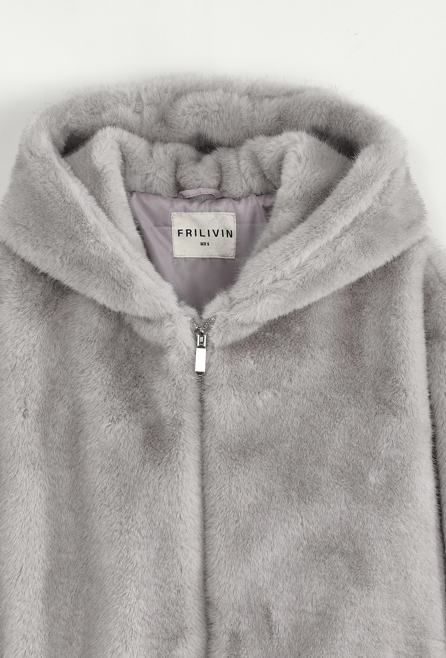 Veste unie à capuche