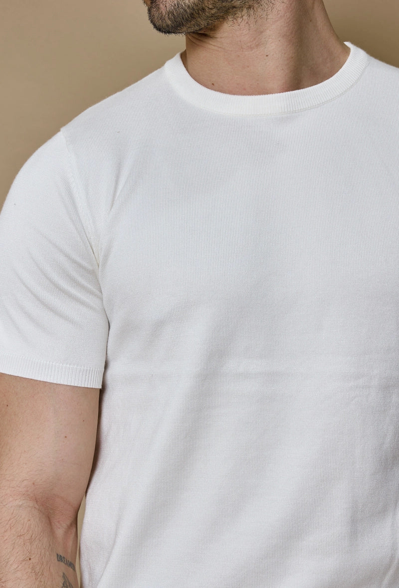 Plain short-sleeved knitted T-shirt