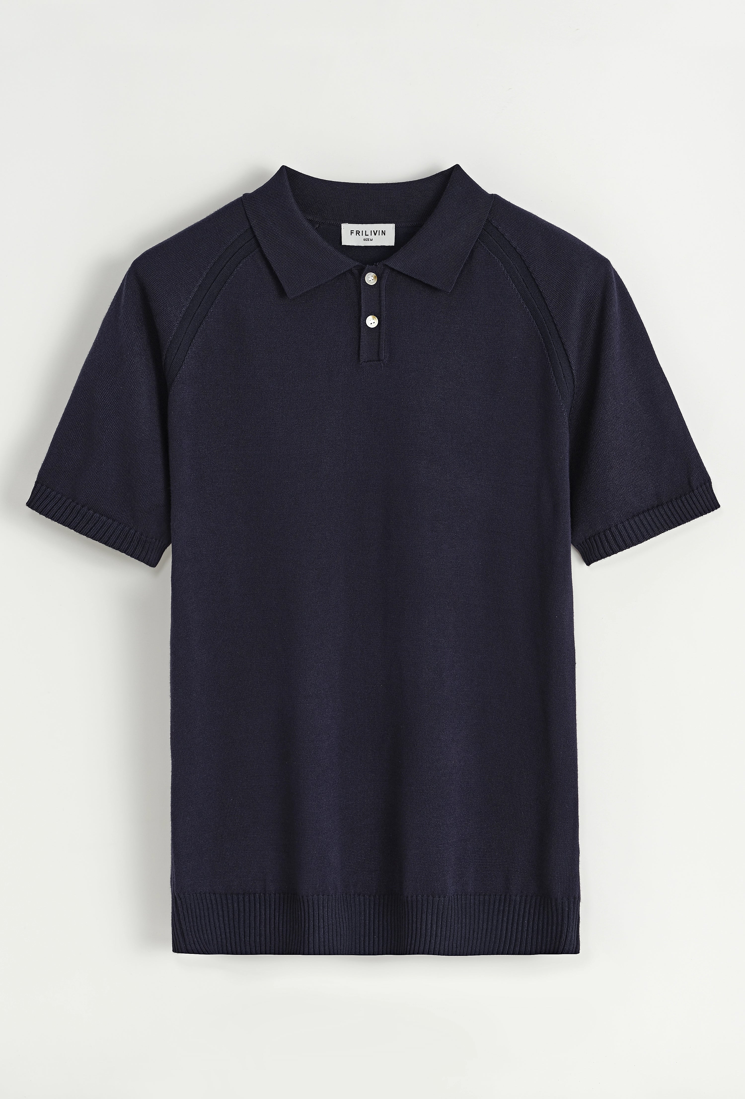 Short-sleeved plain knitted polo shirt